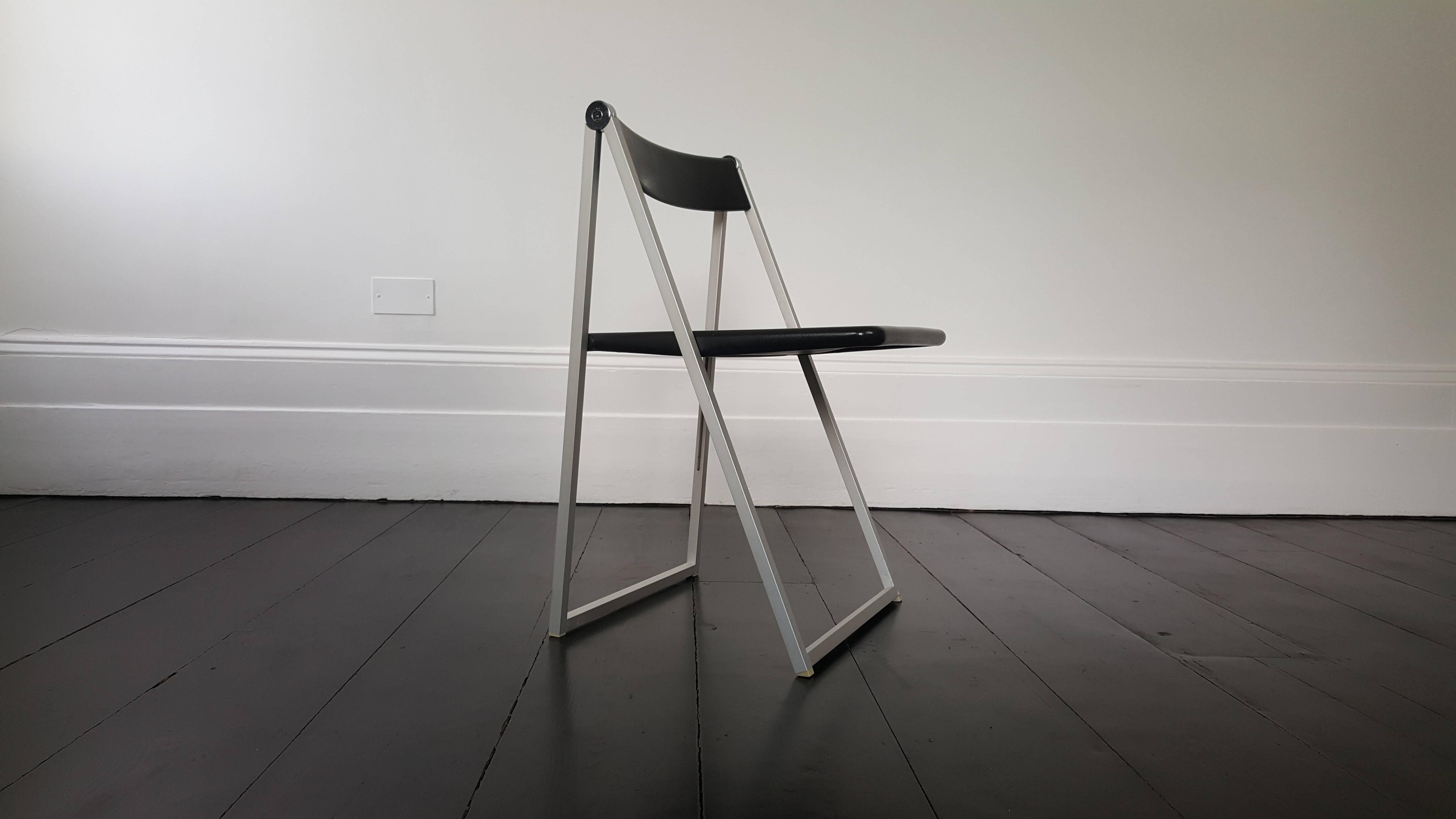 Upholstered Folding Chair, designed in 1971 by Team Form AG, manufactured by Interlübke. 

Great Minimalist design wonderfully engineered and manufactured to very high standard. 

We provide very competitive global shipping rates per your