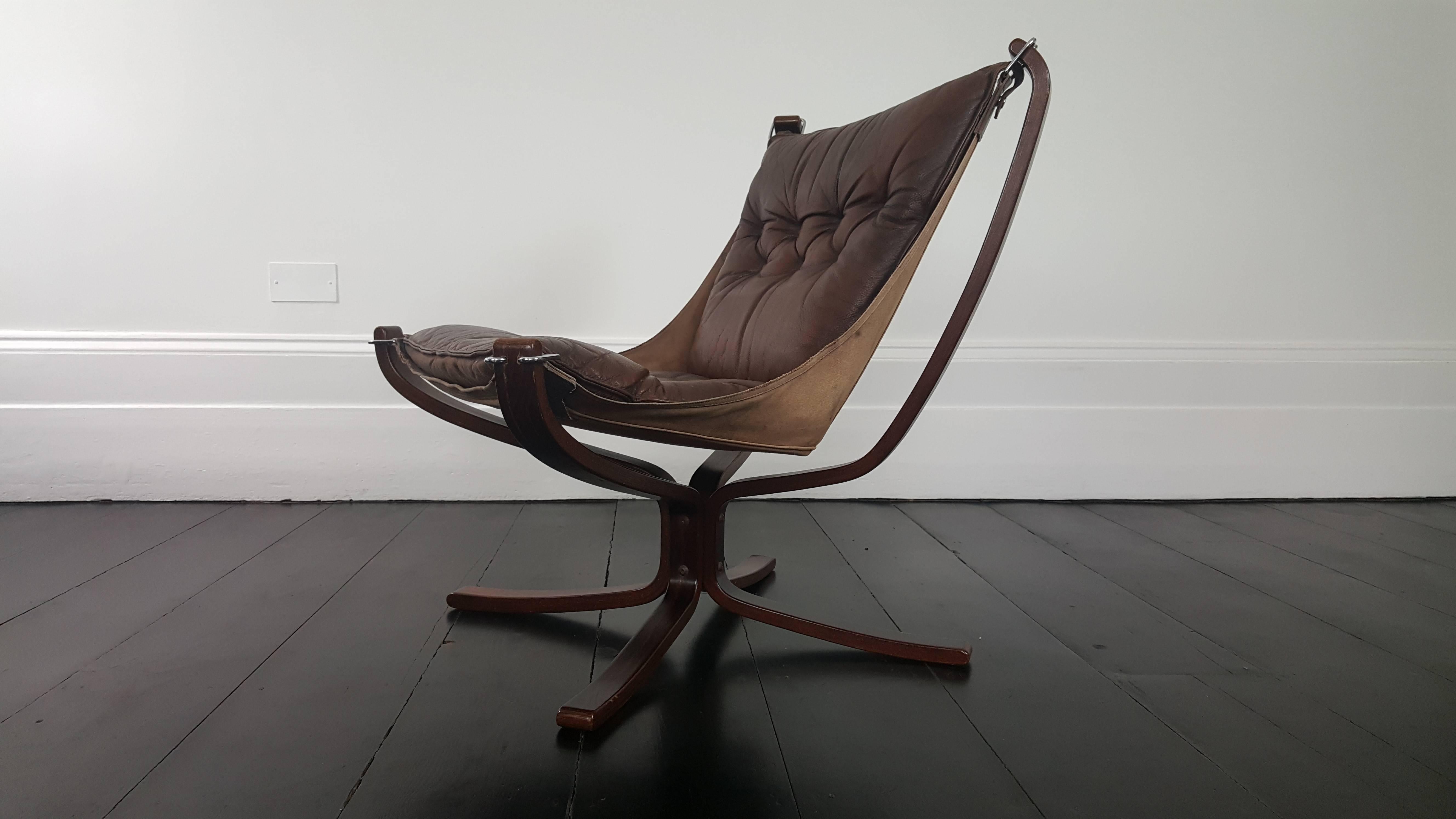 Stained Iconic Vintage 1970s Sigurd Ressell Designed Low Backed X-Framed Falcon Chair