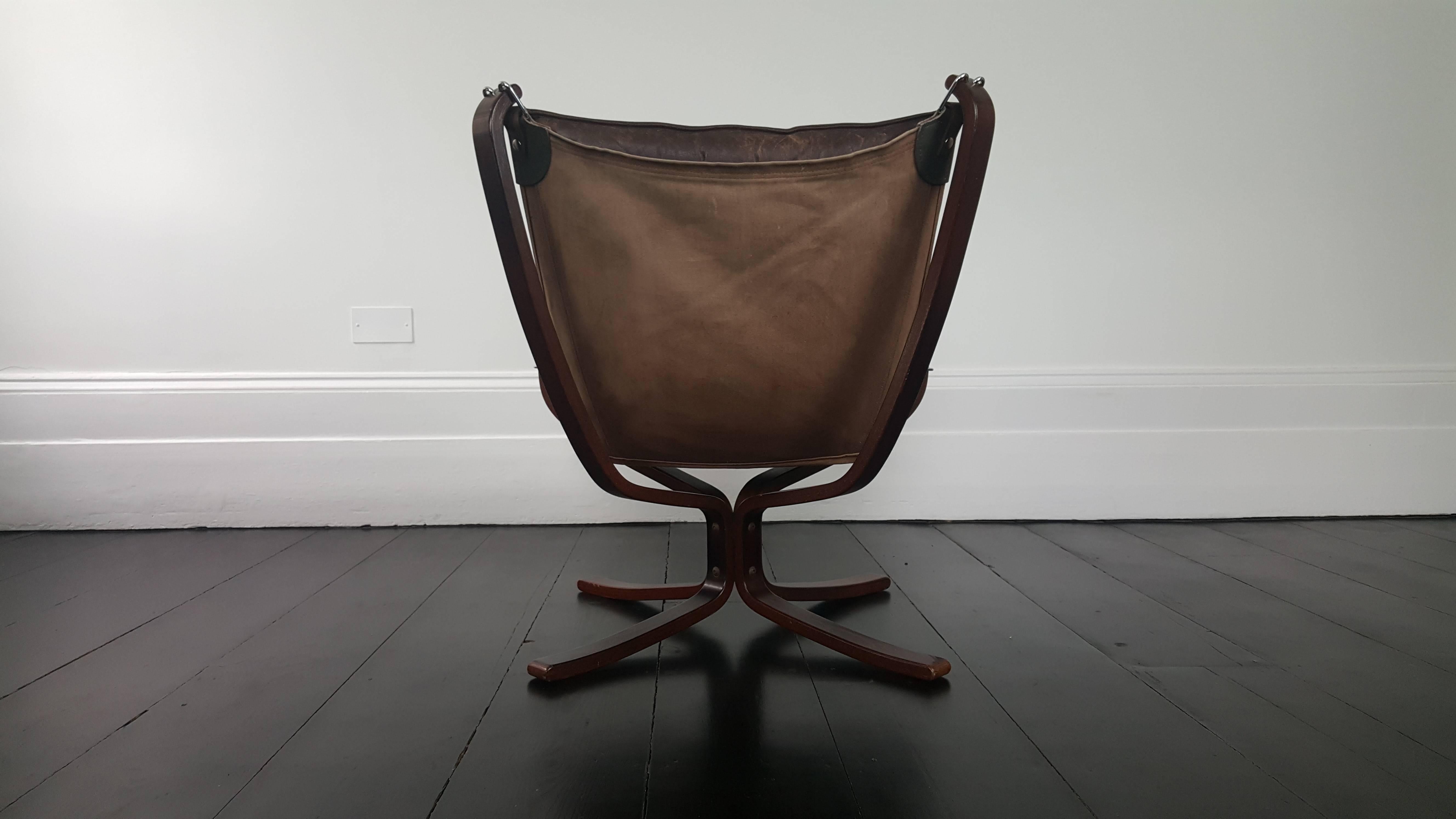 20th Century Iconic Vintage 1970s Sigurd Ressell Designed Low Backed X-Framed Falcon Chair