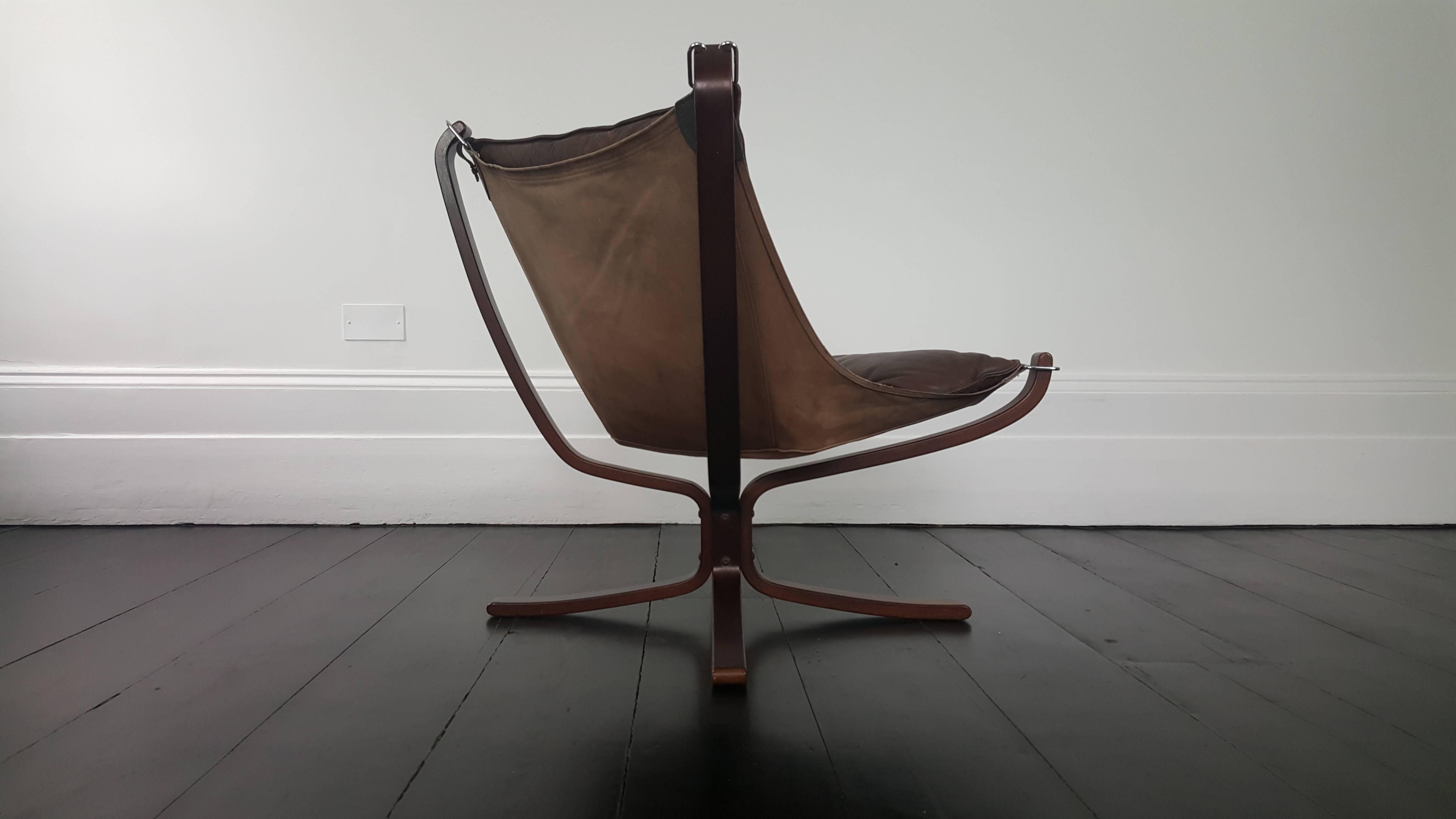 Beech Iconic Vintage 1970s Sigurd Ressell Designed Low Backed X-Framed Falcon Chair