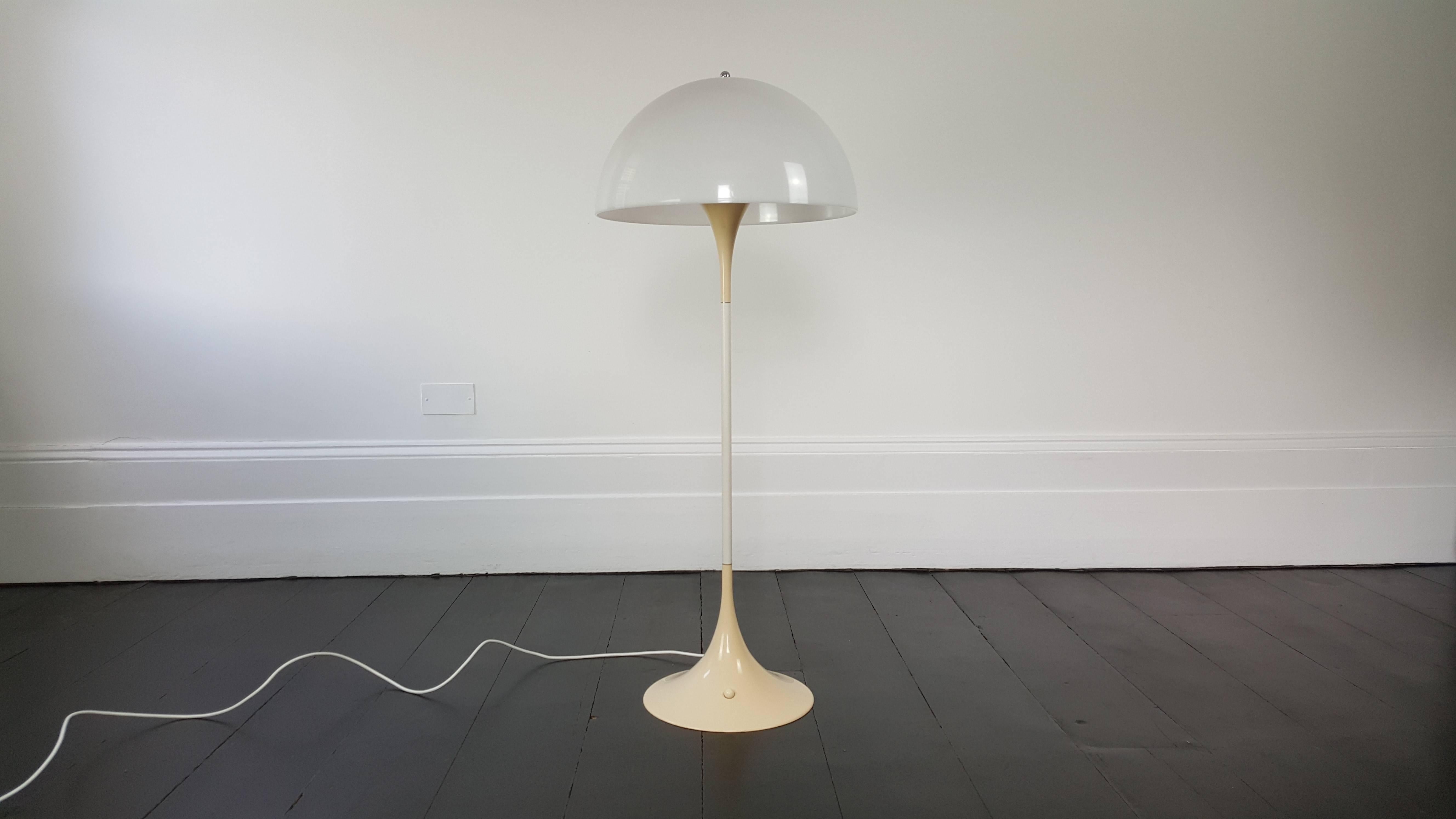 Mid-Century Modern Original Vintage Panthella Floor Lamp Designed by Verner Panton, 1971