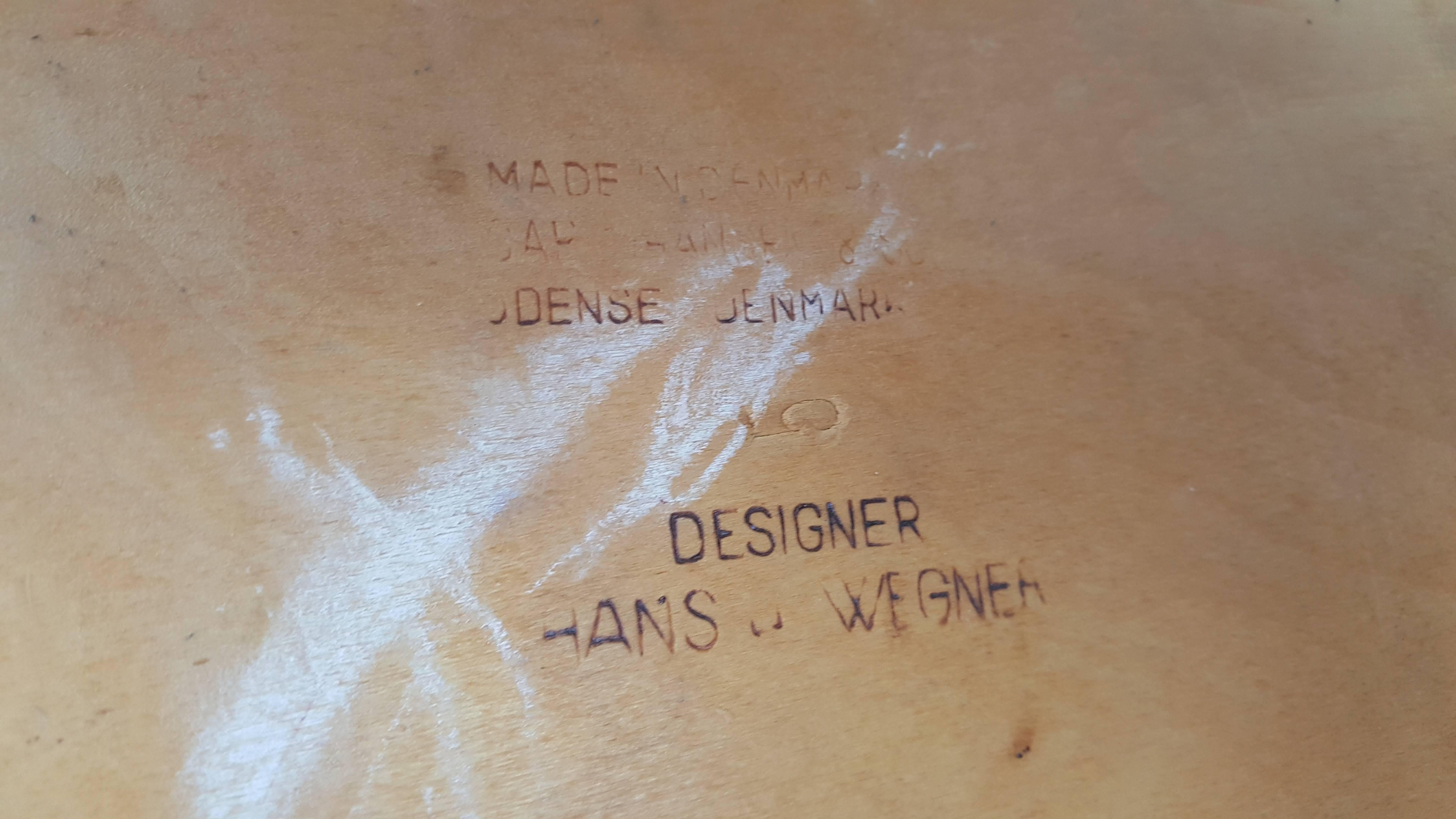 Pair of Hans J. Wegner CH-30 Chairs, Designed 1952 3