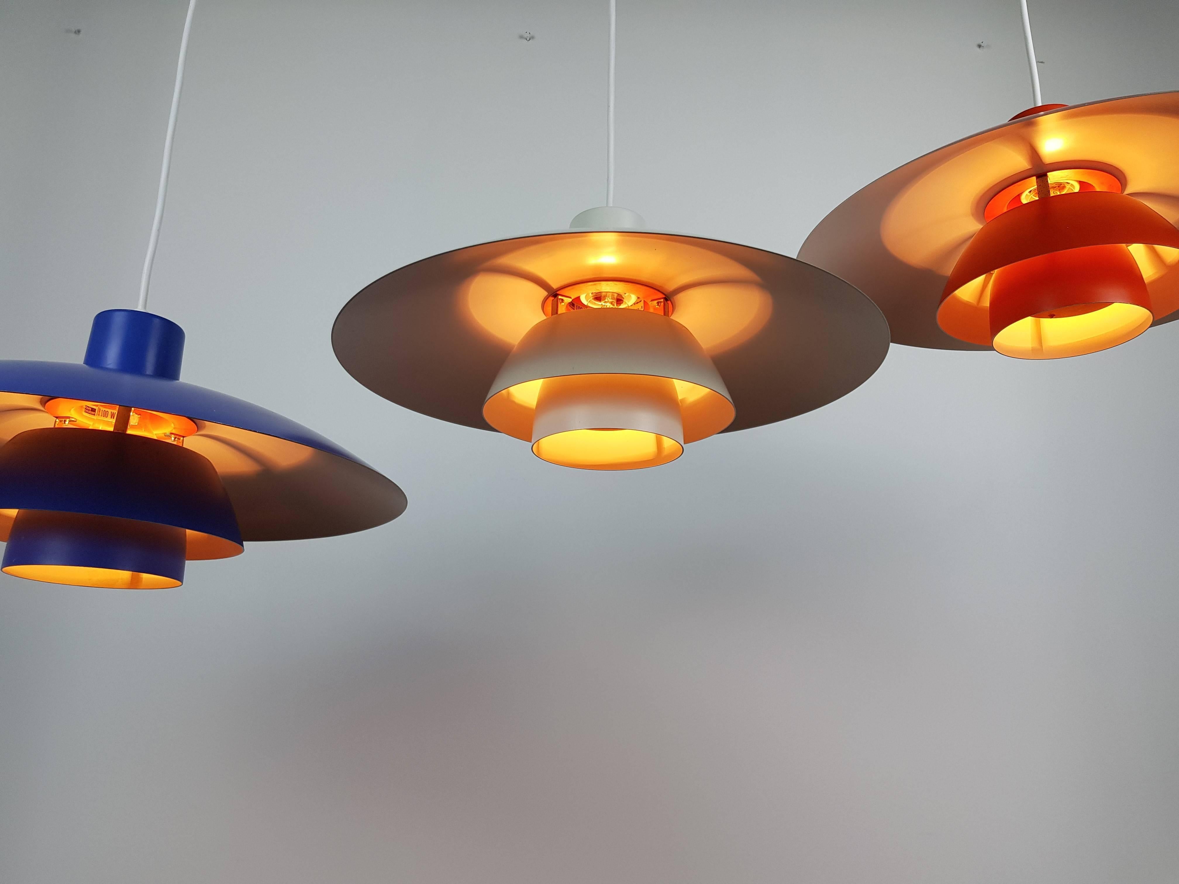 Mid-Century Modern Trio of Ipoul Henningsen 'PH4' Pendant Lights for Louis Poulsen, Denmark