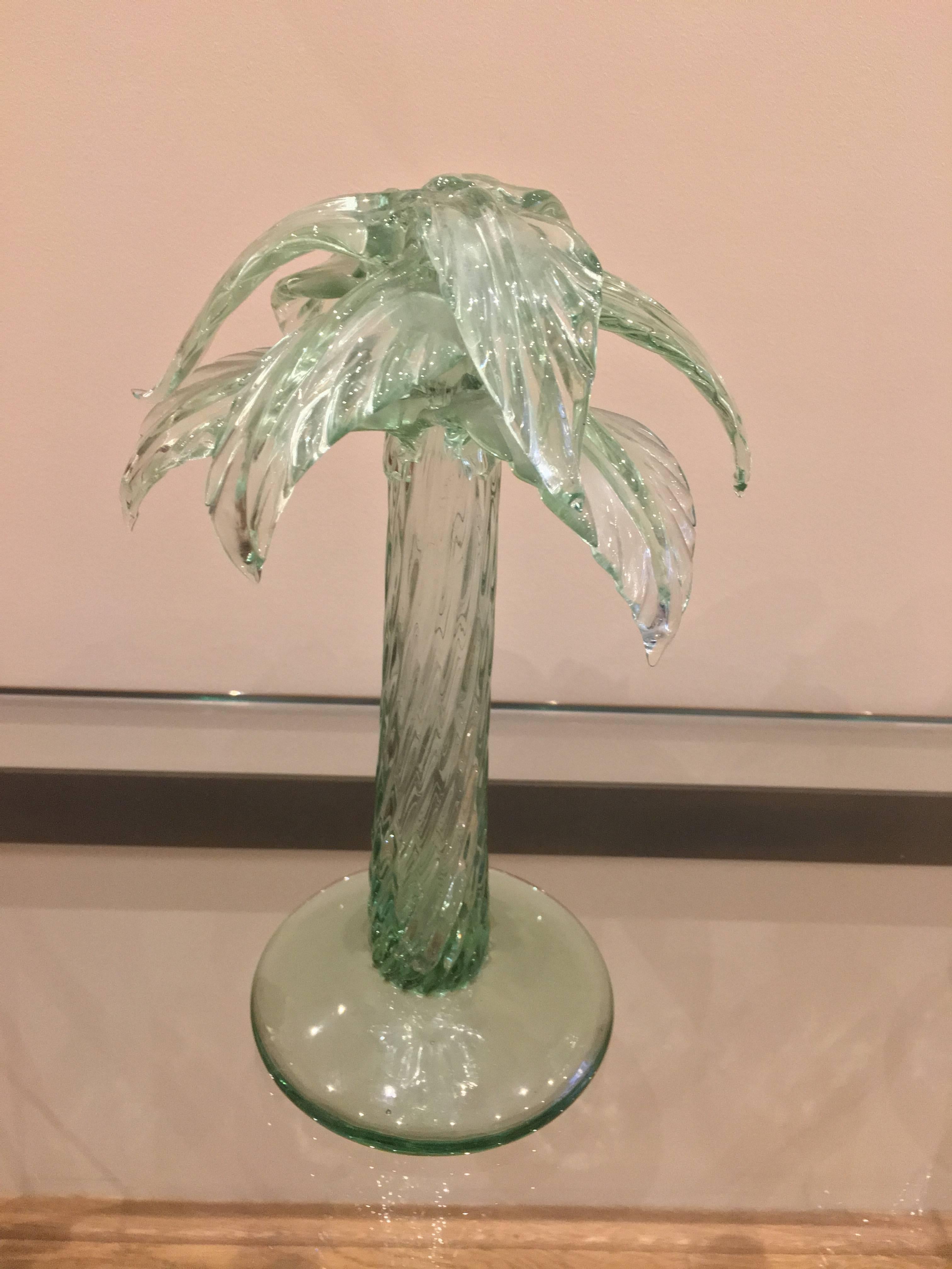 Fine Pair of Murano Glass Palm Tree Candlestick, circa 1940s In Excellent Condition In Brussels, BE