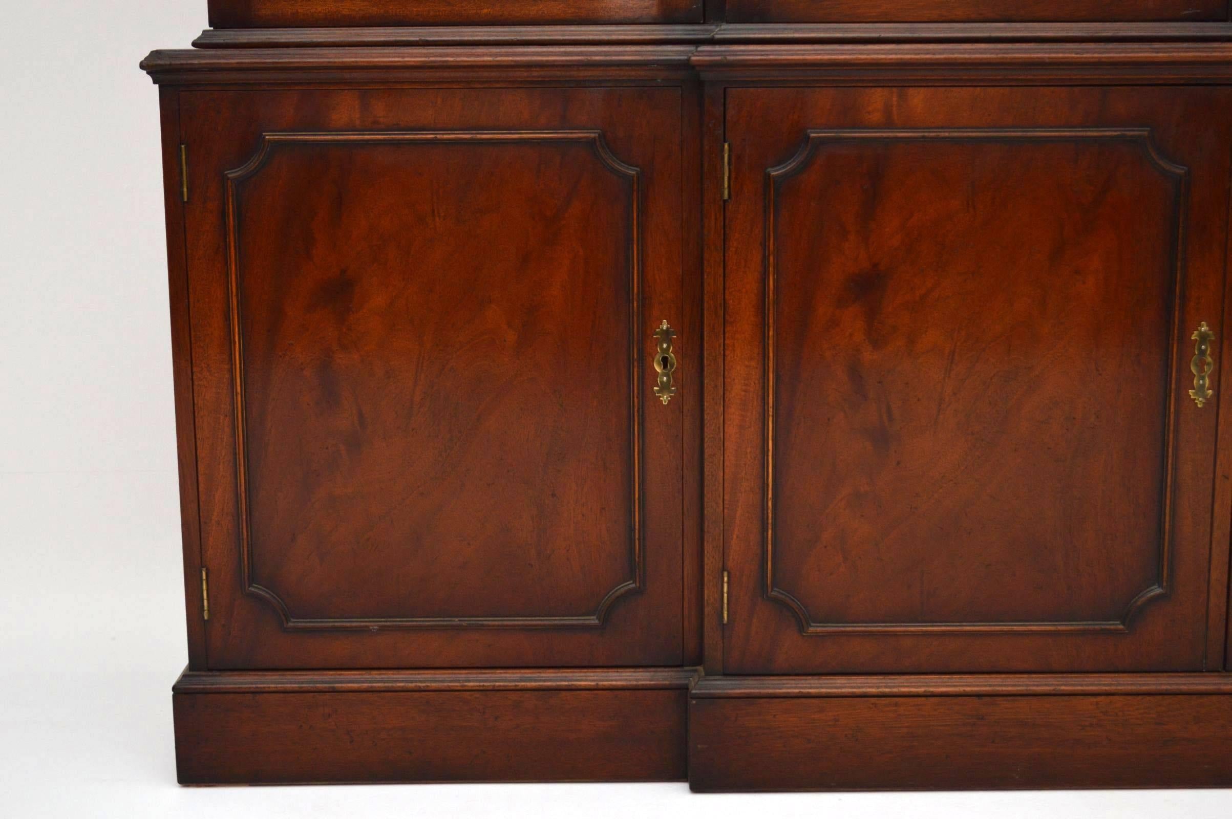 English Antique Georgian Style Mahogany Breakfront Bookcase