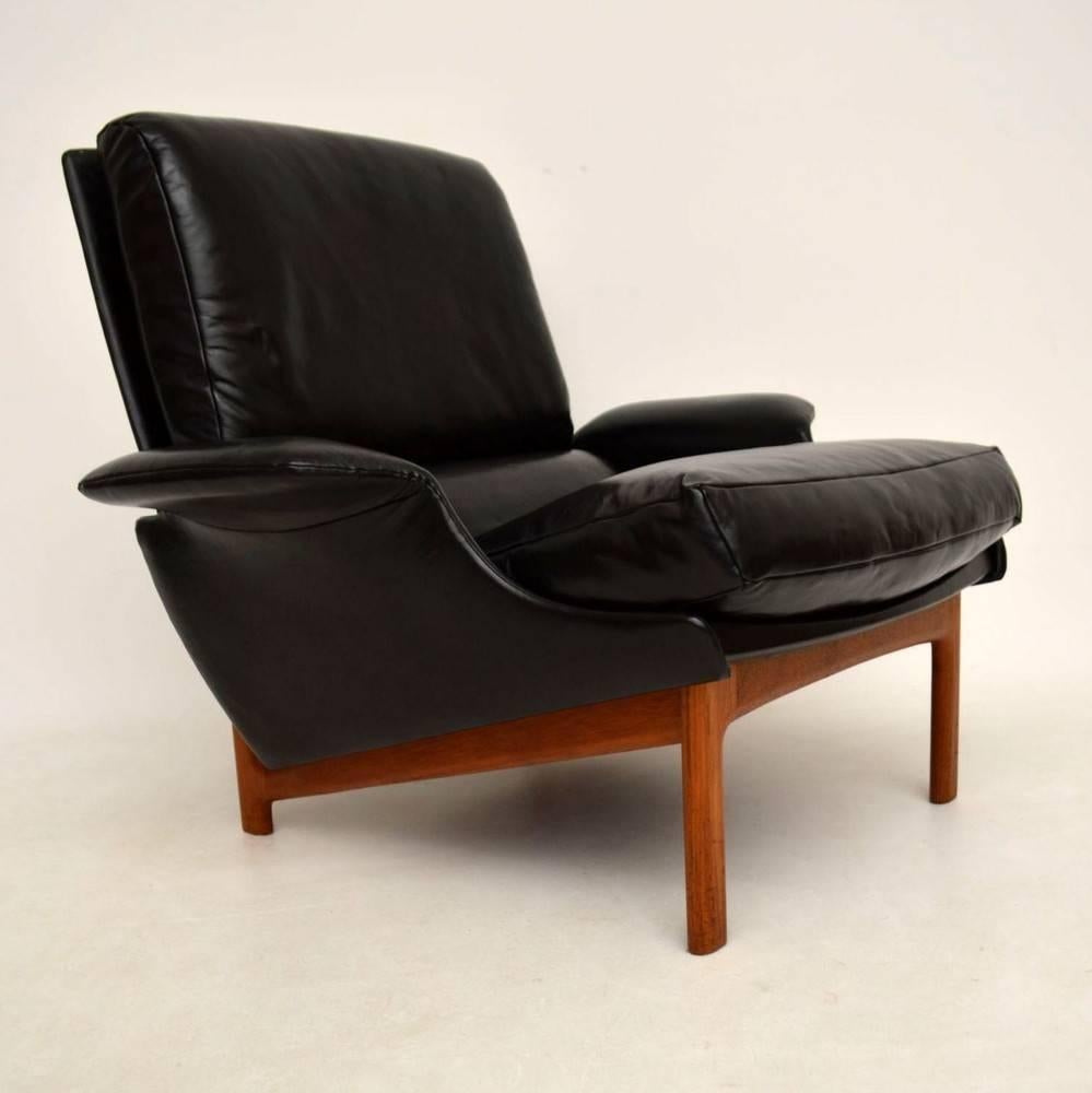 Danish Leather and Teak 'Eve' Armchair, Ib Kofod Larsen for Mogens Kold Vintage 2