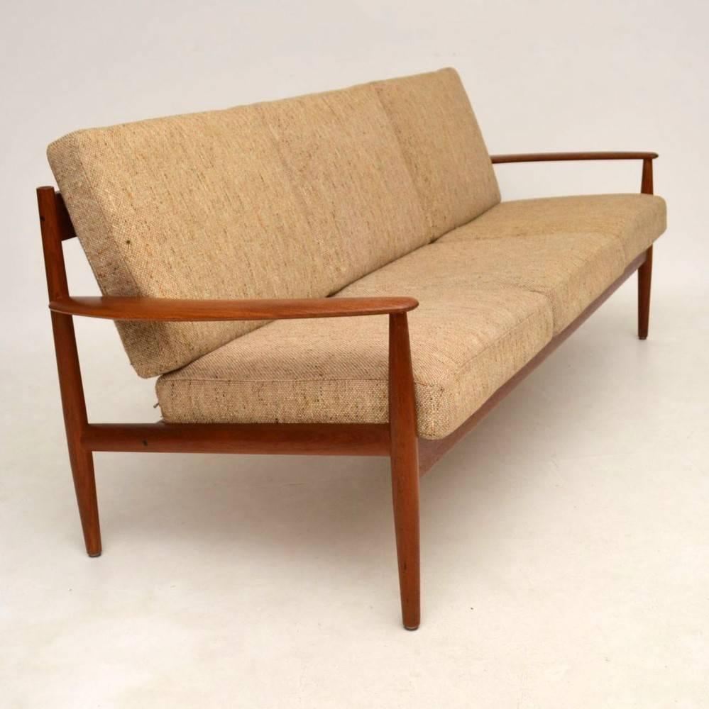 Danish Retro Teak Sofa by Grete Jalk for France & Son Vintage, 1960s In Excellent Condition In London, GB