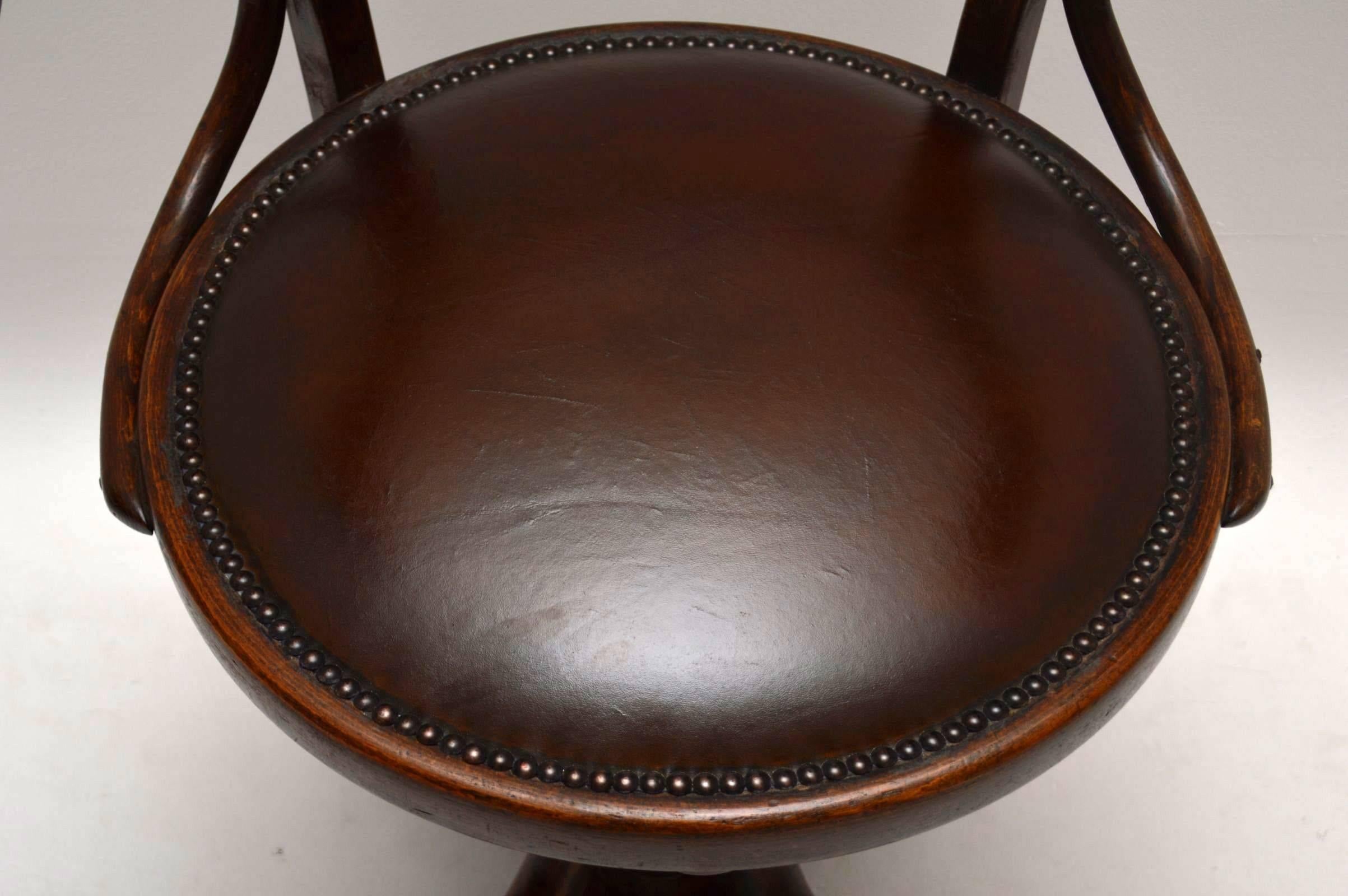 Antique Bentwood and Leather Desk Chair by Thonet 3