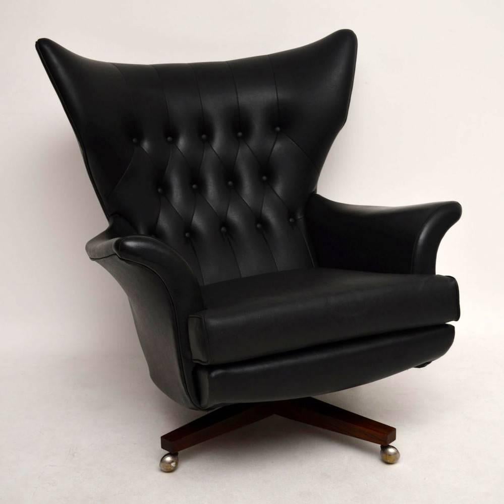 Retro Swivel Rocking Armchair by G-Plan Vintage, 1960s In Excellent Condition In London, GB