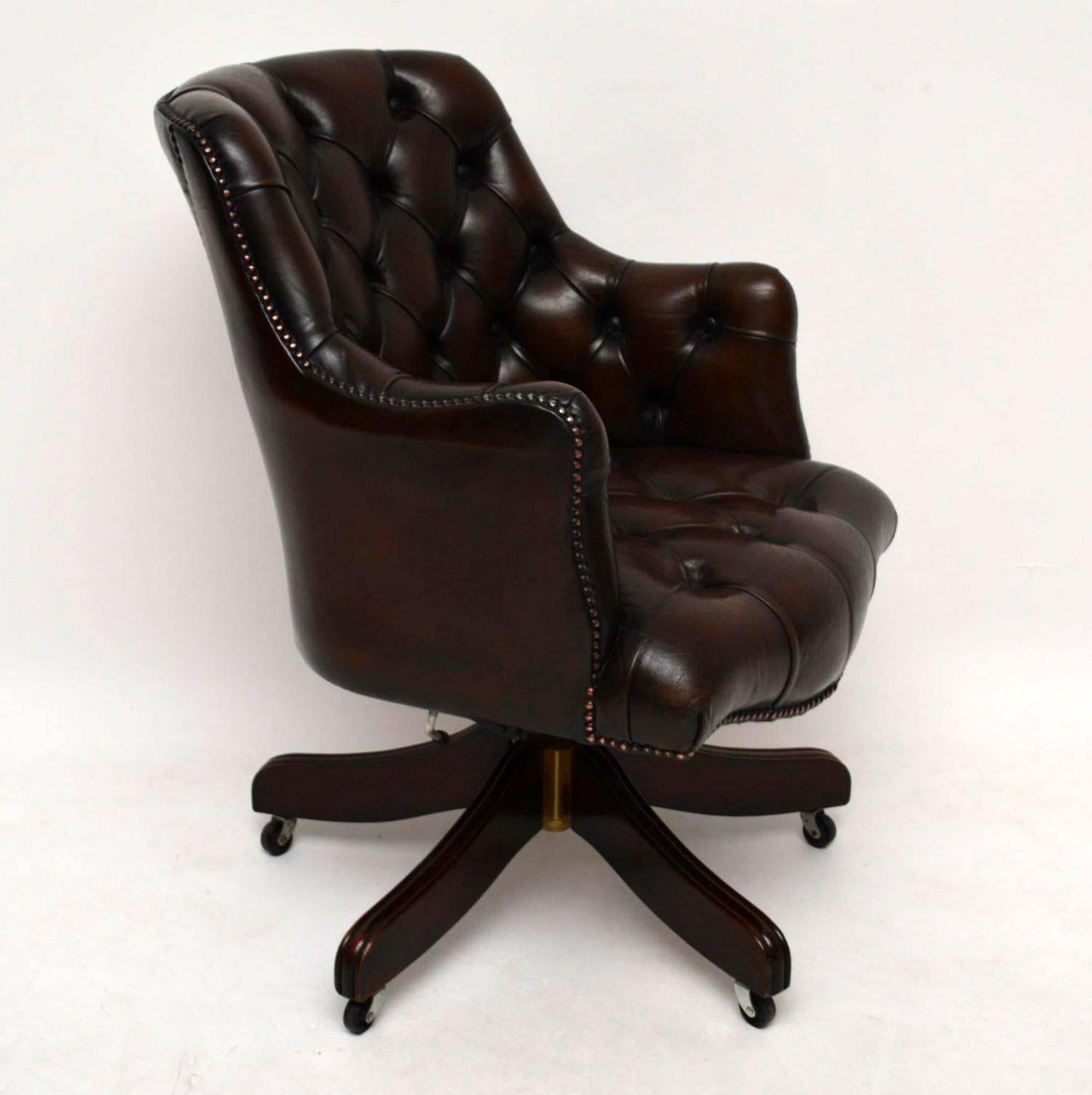 English Antique Deep Buttoned Leather Swivel Desk Chair