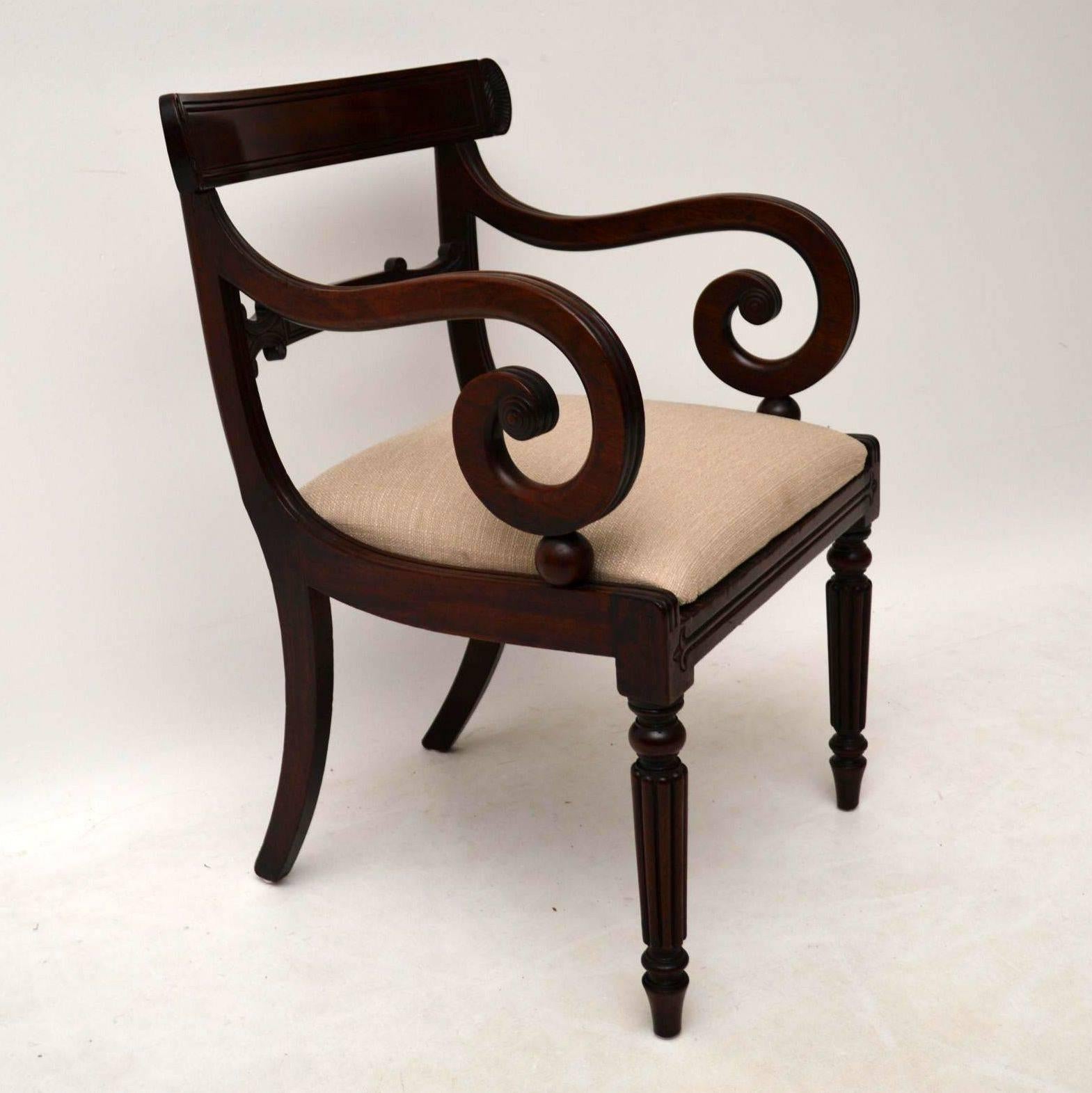Good quality original William IV solid mahogany armchair, which would be ideal as a desk chair. It's in great condition, dating from around the 1830s-1840s period. We have just had it restored and French polished. The seat has also been