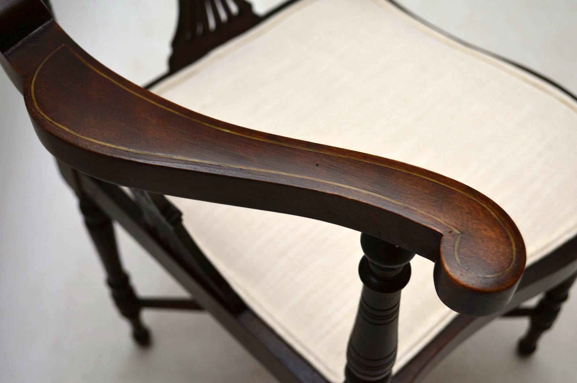 English Antique Edwardian Inlaid Mahogany Corner Chair