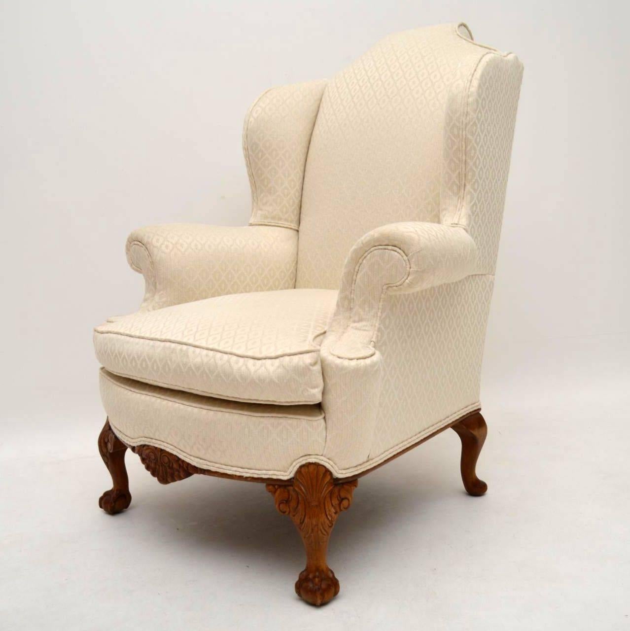 Pair of Antique Queen Anne Style Wing Back Armchairs 3