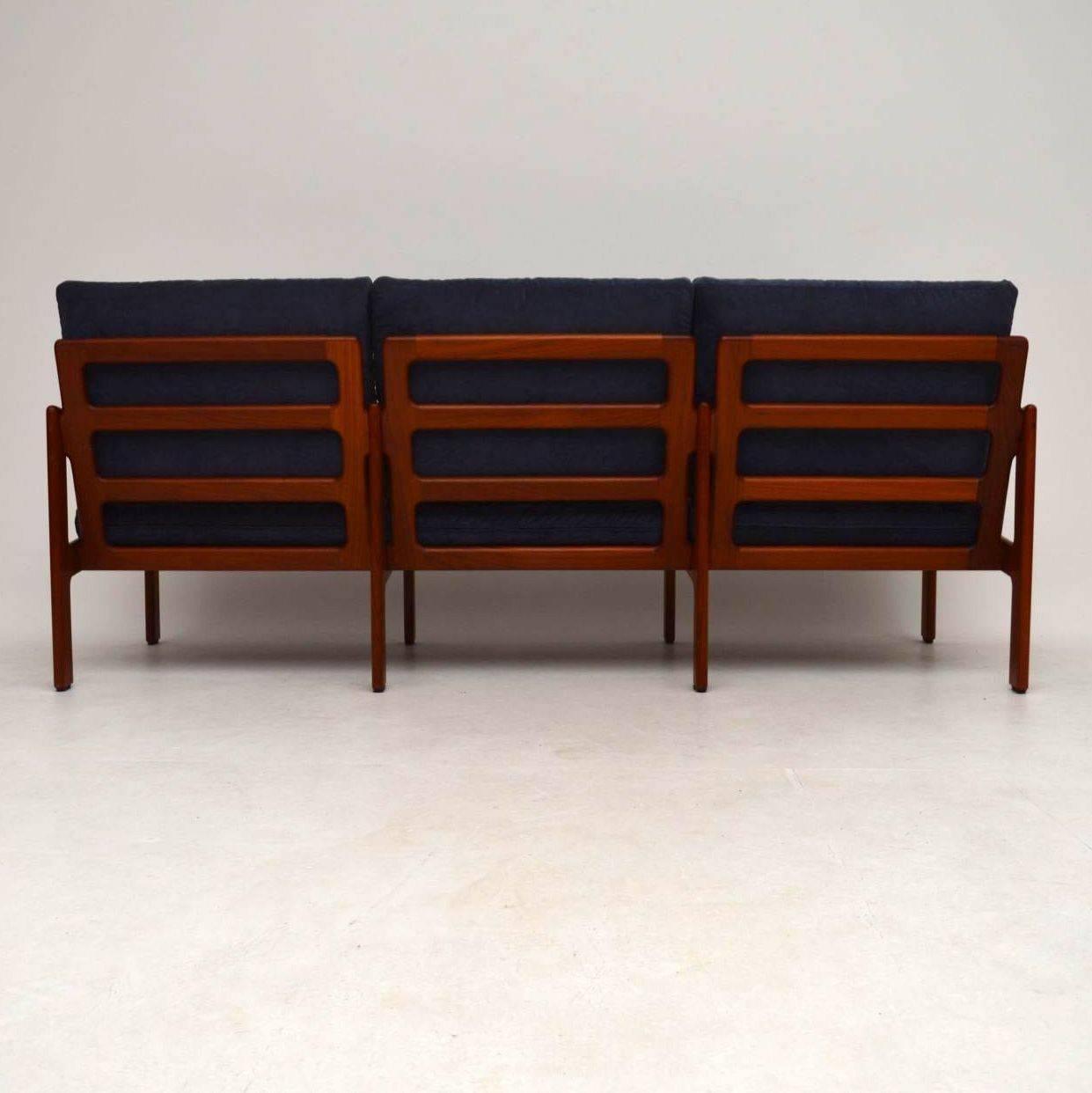 Mid-20th Century 1960s Danish Teak Vintage Sofa by Illum Wikkelsø for Niels Eilersen