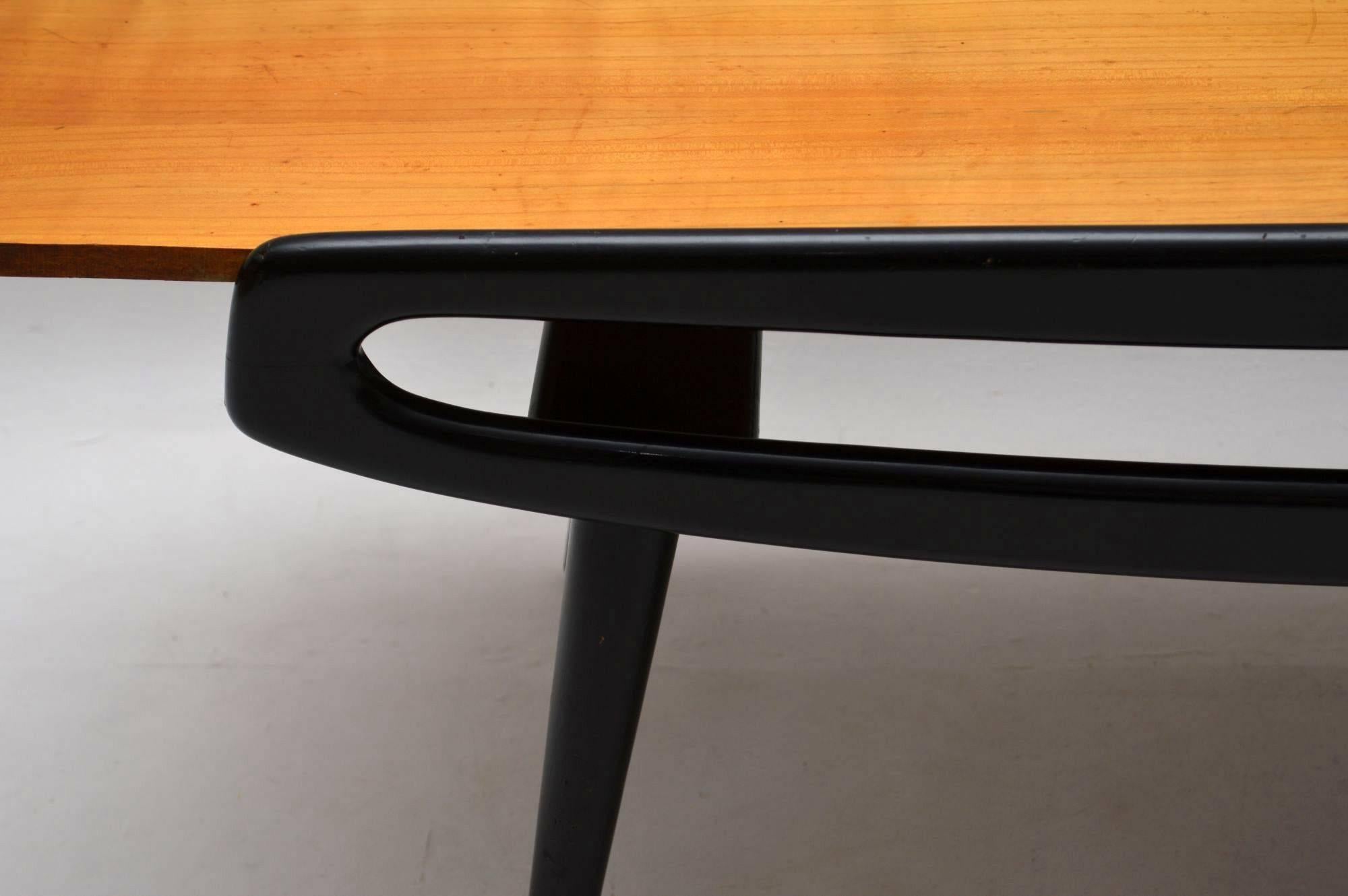 Mid-20th Century Vintage 1950s, Italian Coffee Table in Sycamore and Ebonized Wood