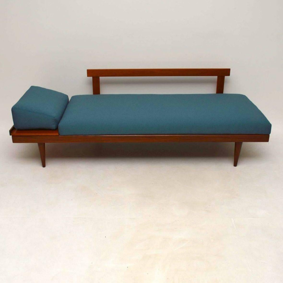 A stunning and very rare vintage sofa or daybed in teak, this was designed by Ingmar Relling. It was made in Norway and dates from the 1950s-1960s. The quality is absolutely superb, and the condition is amazing throughout. We have had the entire