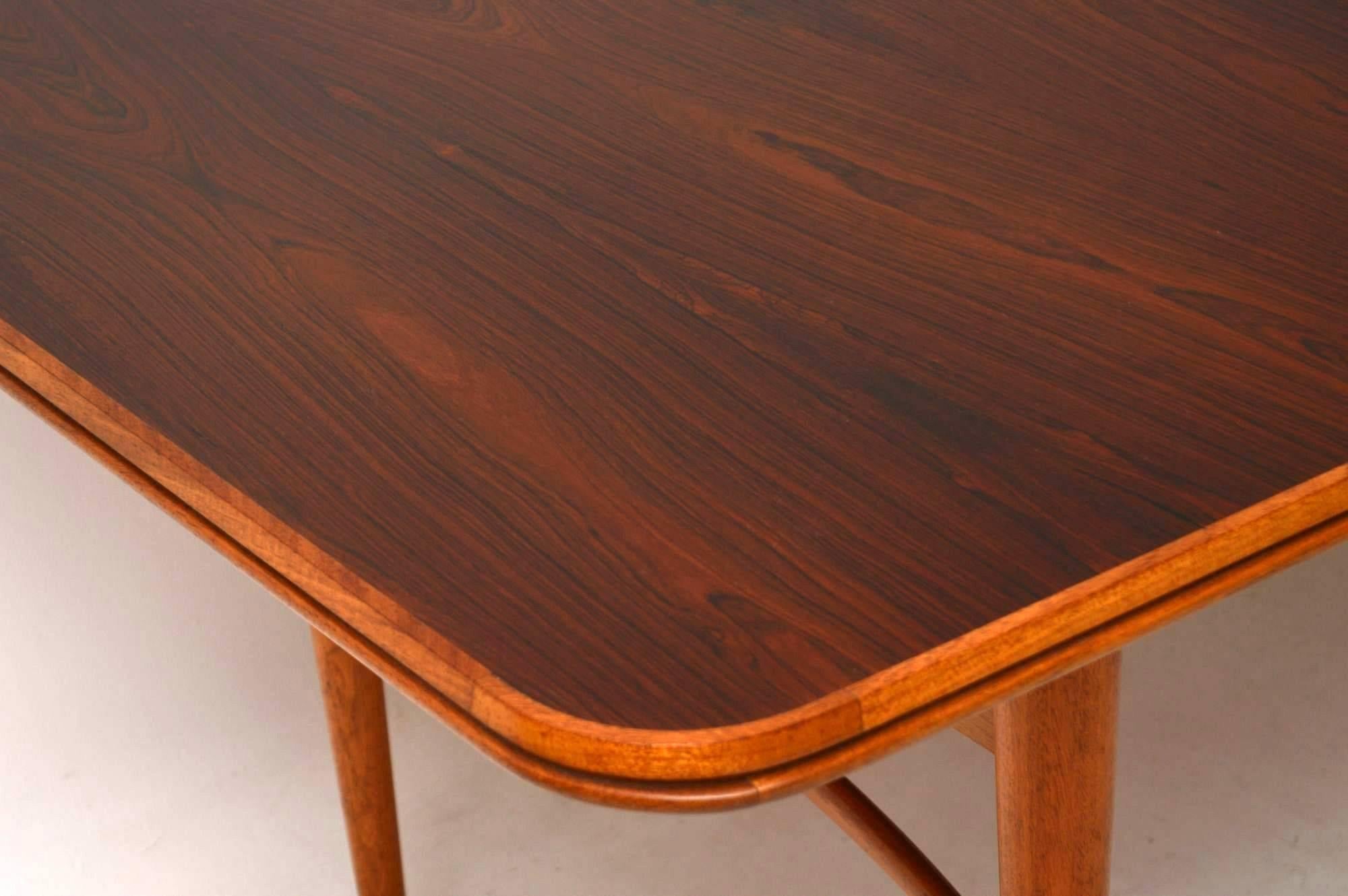 Mid-20th Century 1960s Vintage Dining Table by Robert Heritage for Archie Shine