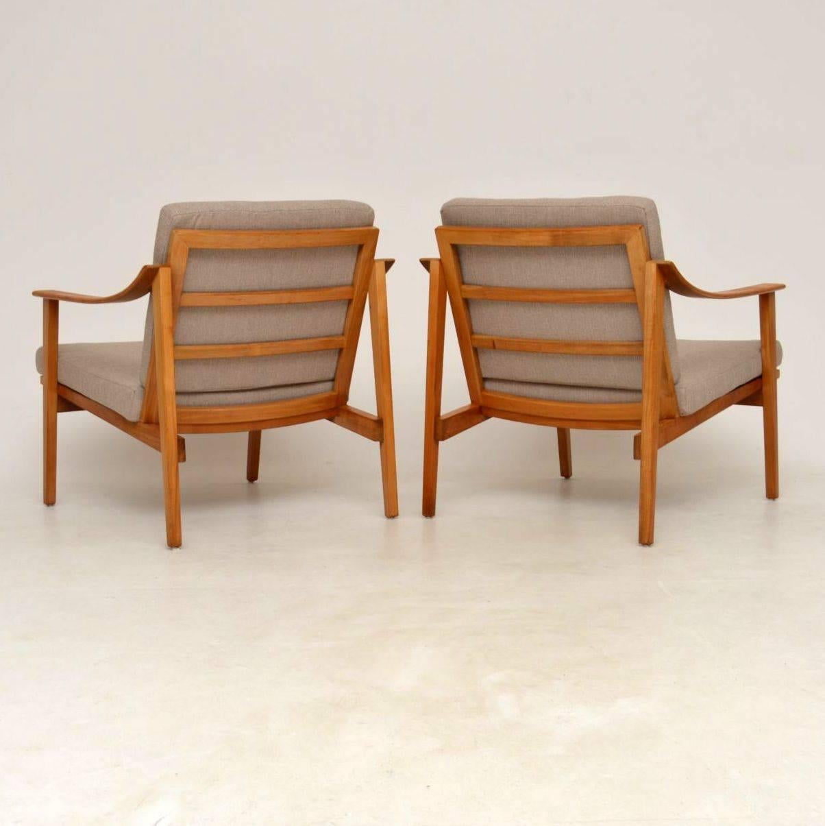 1950s Pair of Danish Vintage Armchairs In Excellent Condition In London, GB