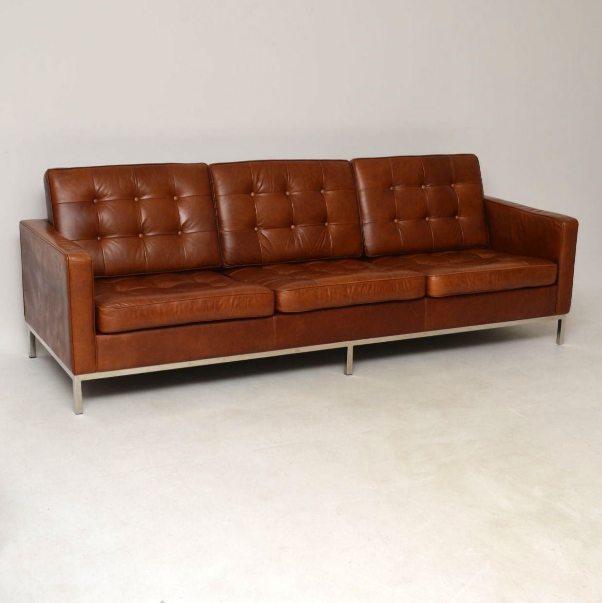Vintage Florence Knoll Leather And Chrome Sofa At 1stdibs