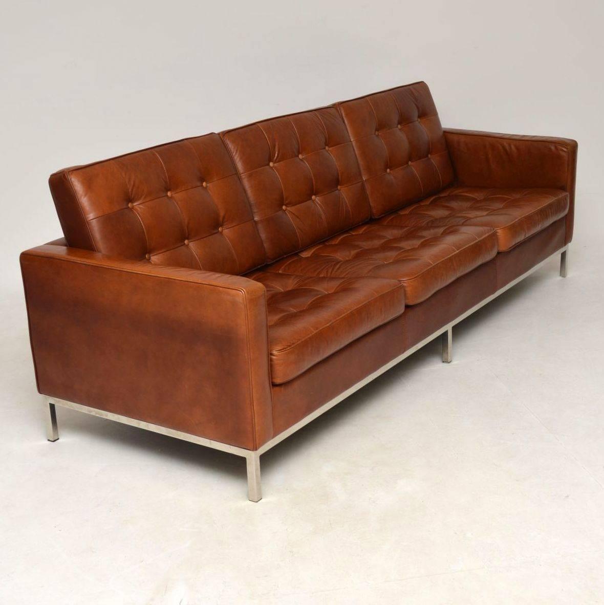 An absolutely superb sofa in leather and chrome, this was originally designed by Florence Knoll in the 1950s. This dates from the late 20th century and we’re not completely sure if this is a genuine Knoll original or Knoll inspired. Either way the