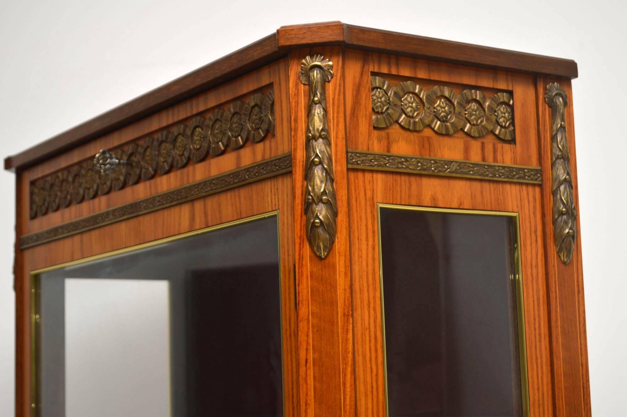 Antique Swedish Kingwood Display Cabinet 2