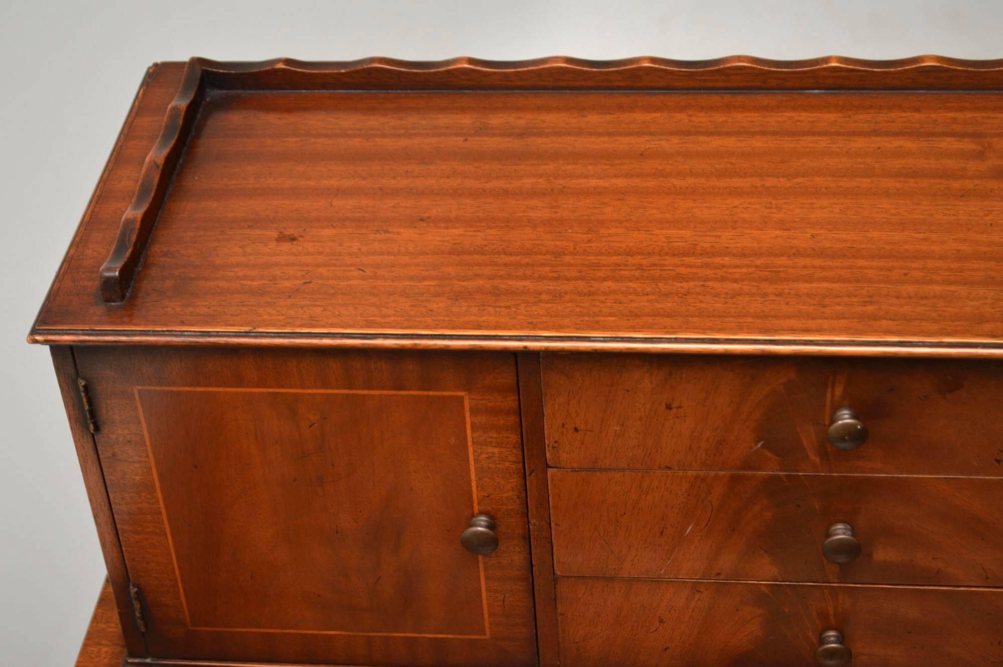 Antique Mahogany Desk or Writing Table 3