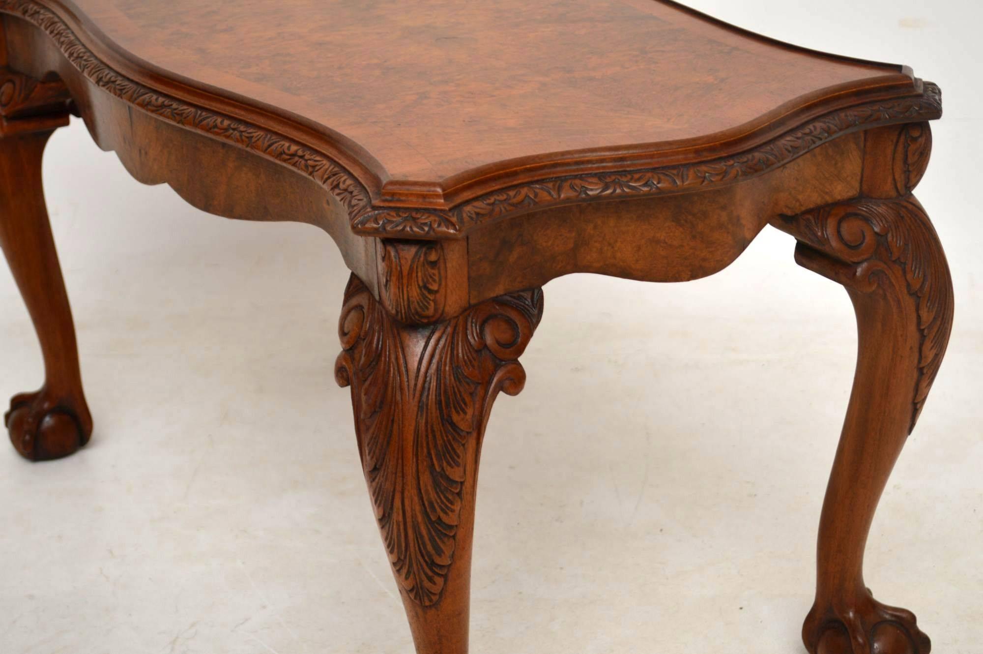 Antique Burr Walnut Coffee Table  In Excellent Condition In London, GB