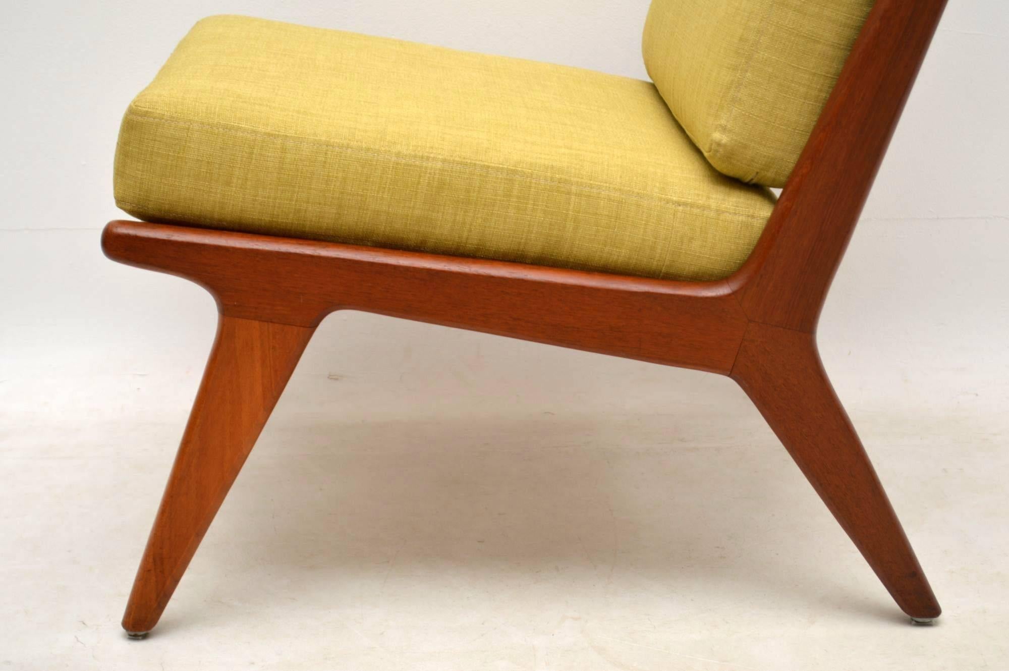 1960s Danish Teak Vintage Slipper Chair 5