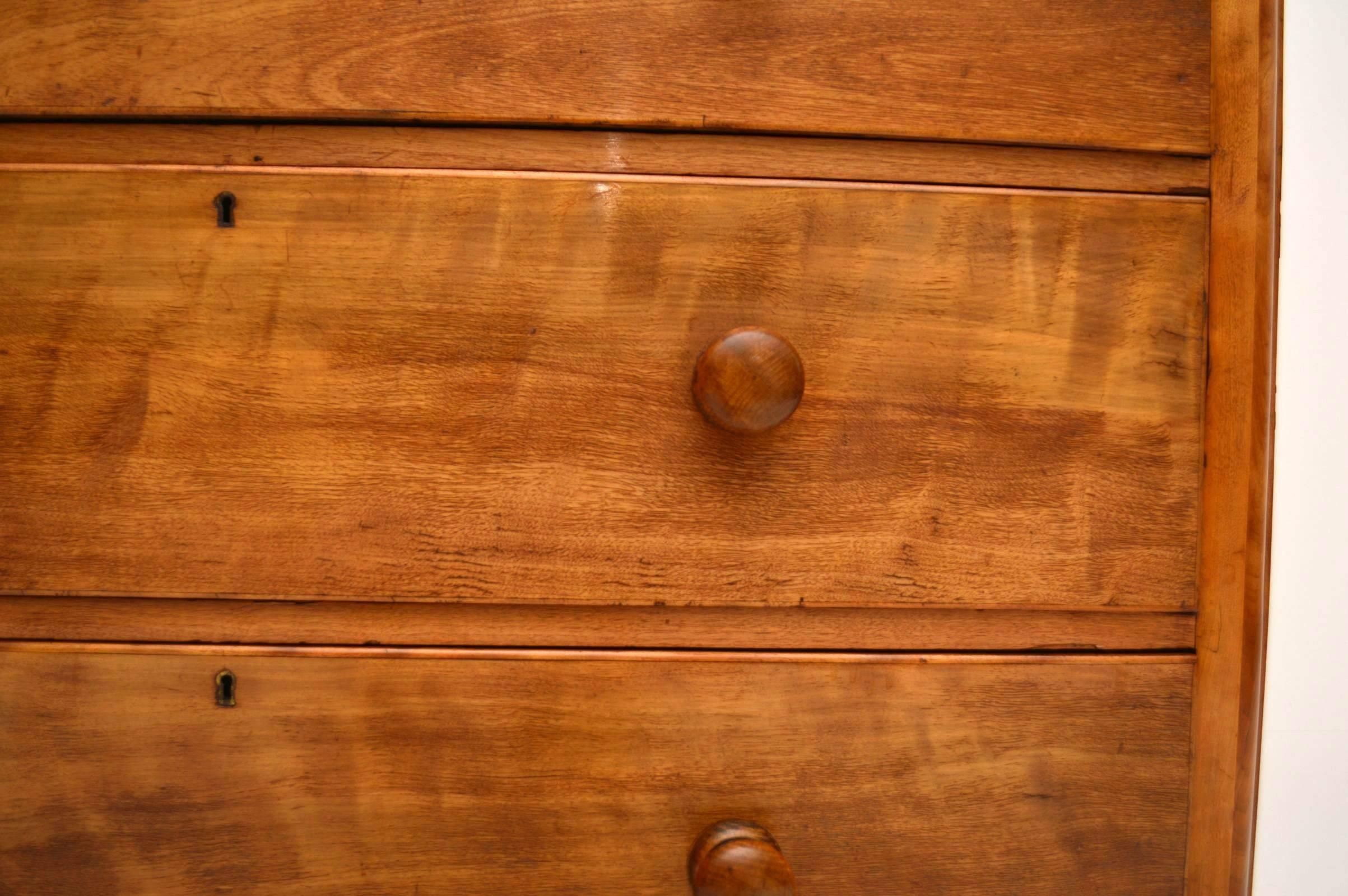 antique victorian chest of drawers