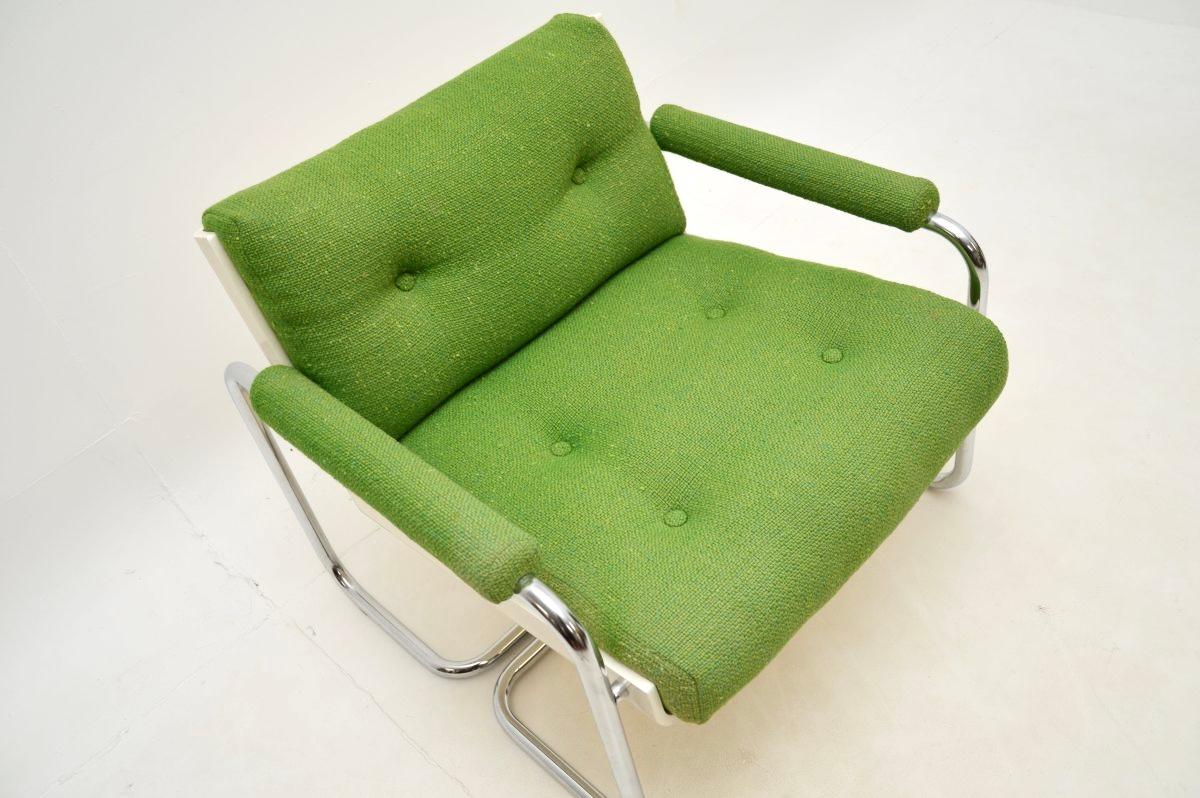 Sillón vintage de acero tubular con respaldo de concha de mediados de siglo Acero en venta