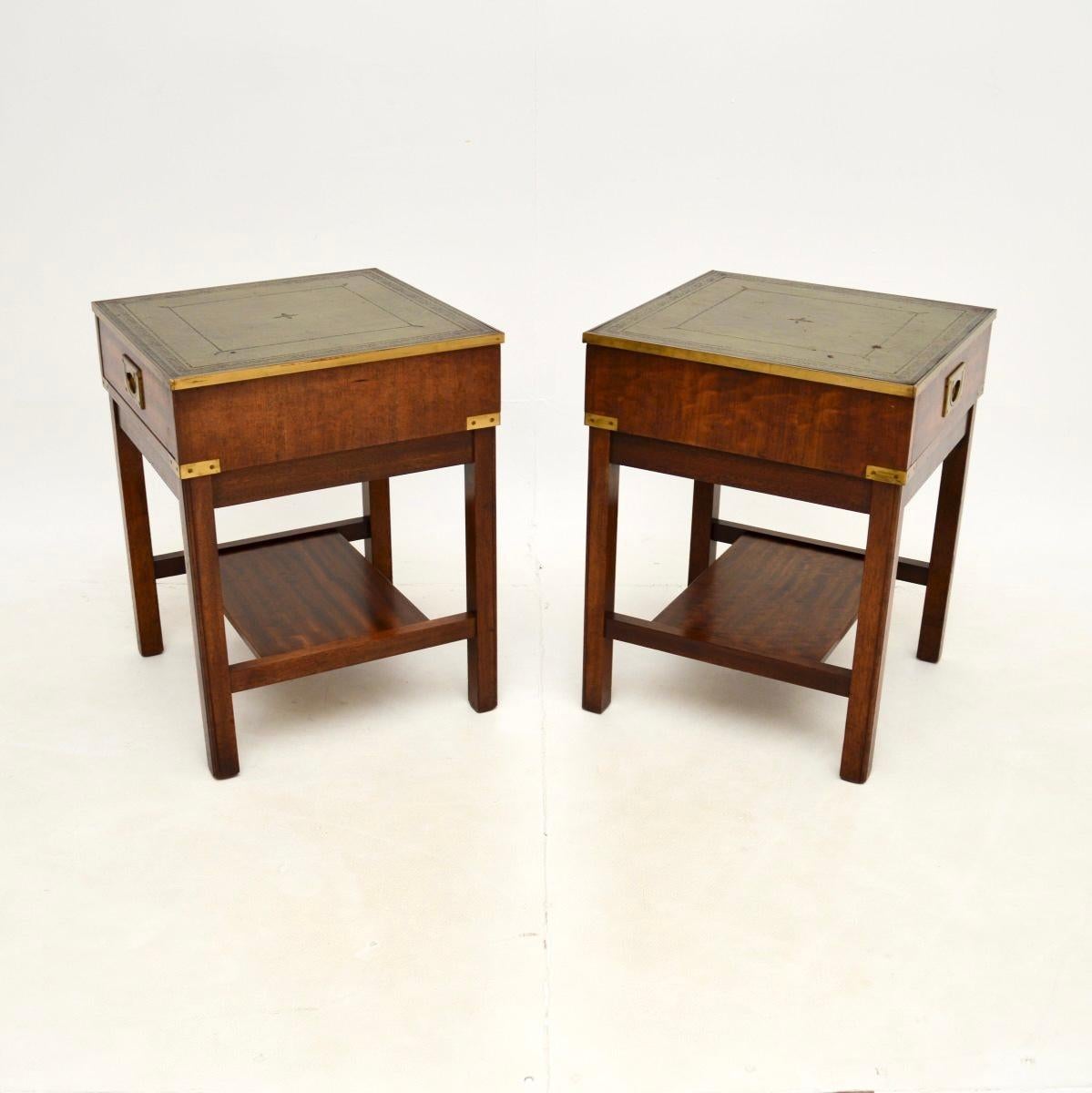 Pair of Antique Military Campaign Style Side Tables In Good Condition For Sale In London, GB