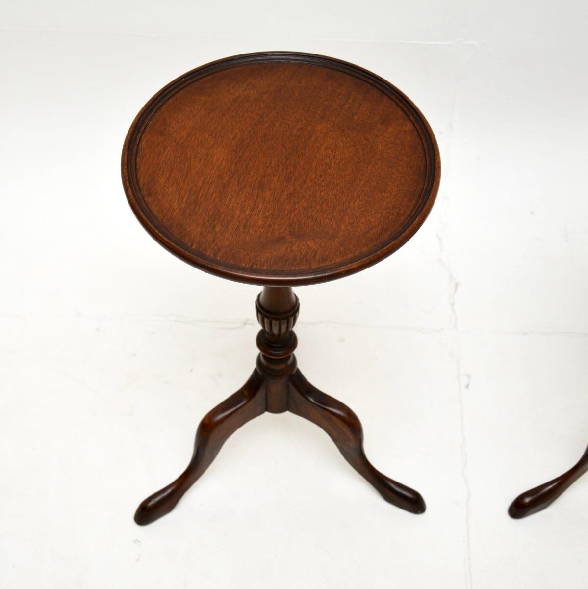 Georgien Paire de tables à vin anciennes de style géorgien en vente