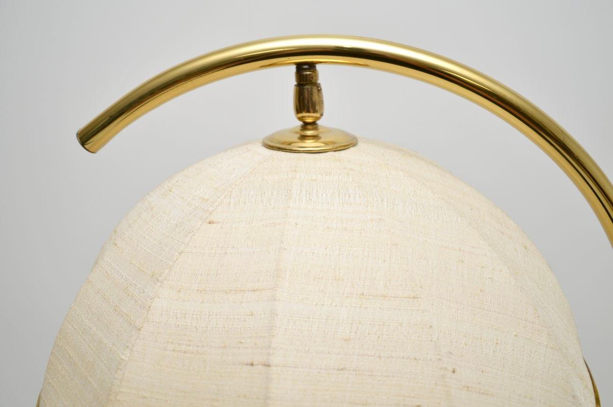 Vintage Italian Lámpara de pie de arco de latón y travertino en venta 1