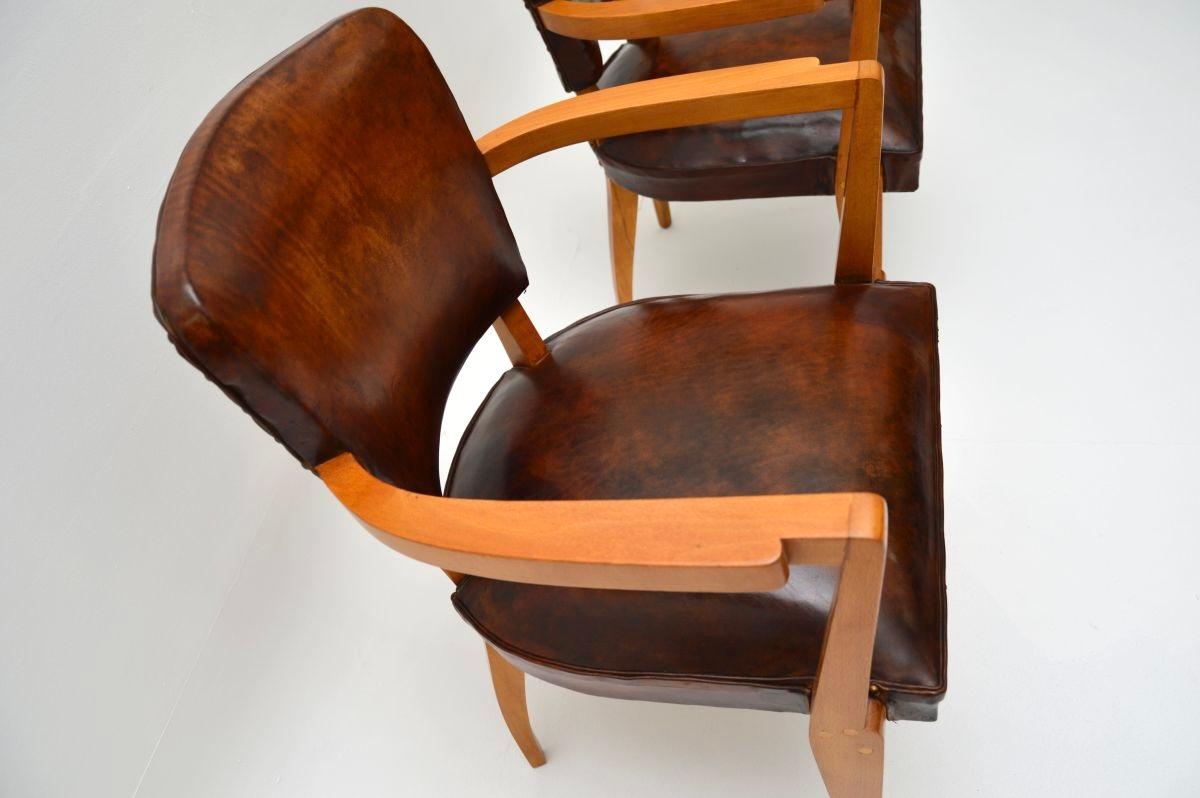 Paire de fauteuils bridge en cuir Art déco français en vente 2
