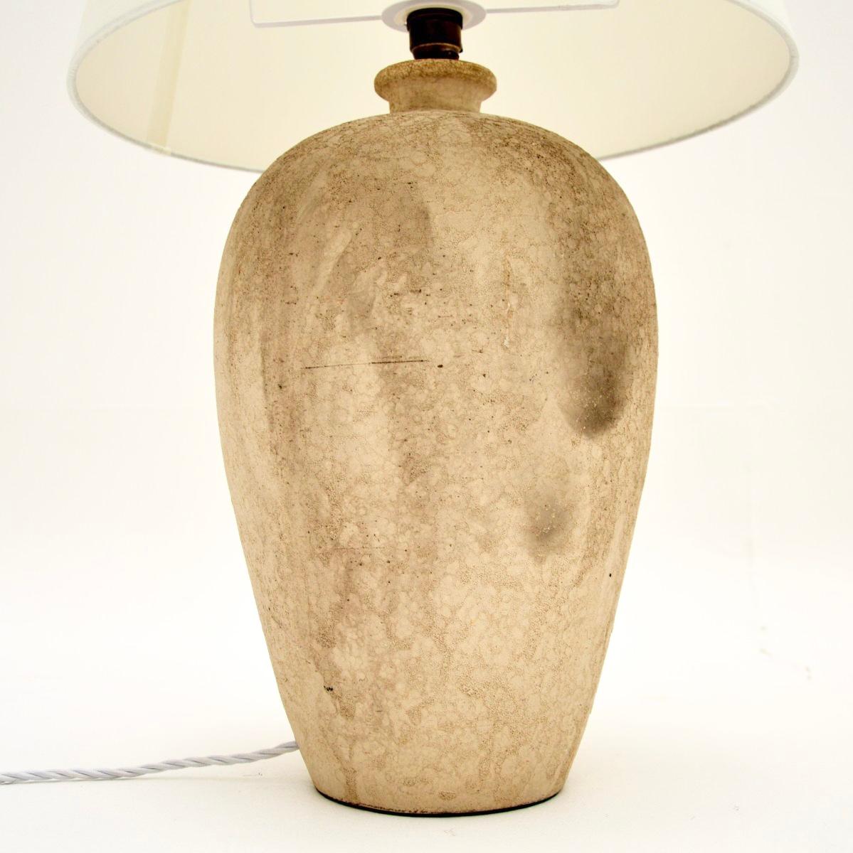 italien Paire de lampes de table vintage en terre cuite en vente