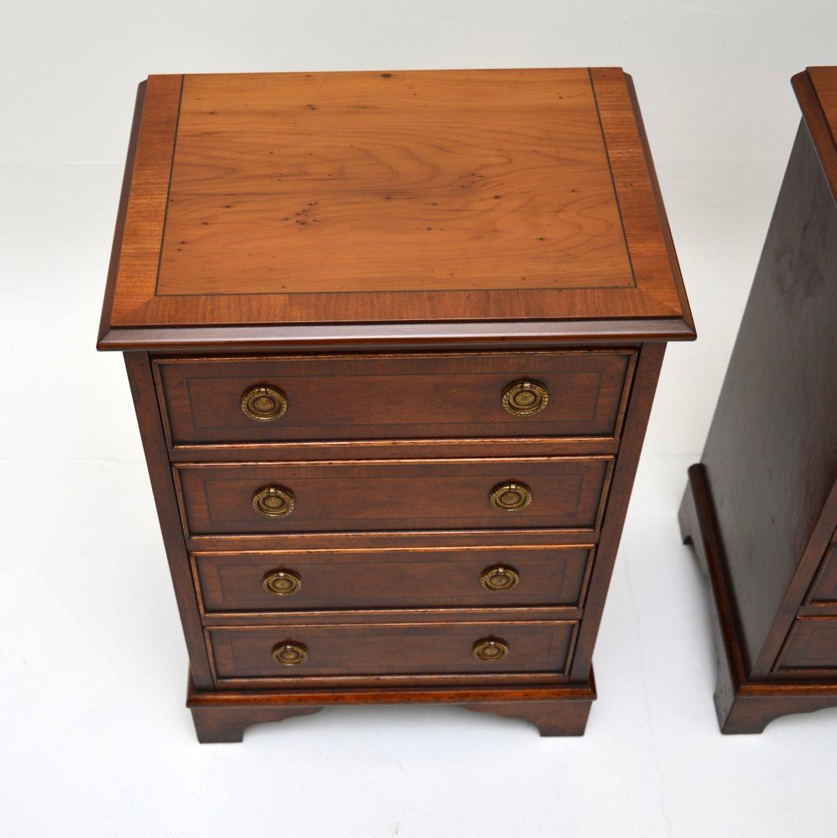 Pair of Antique Georgian Style Yew Wood Bedside Chests For Sale 1