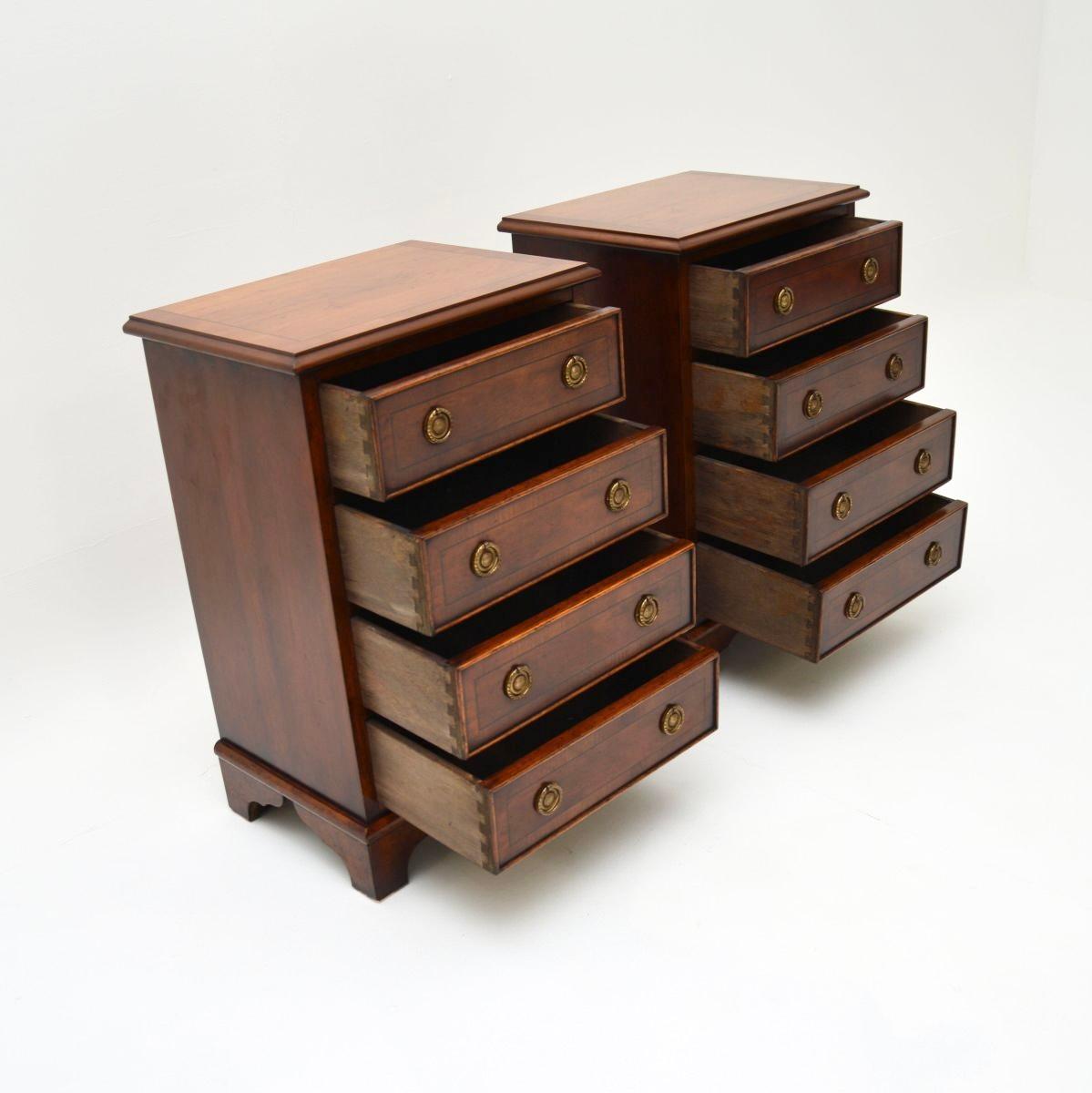 Mid-20th Century Pair of Antique Georgian Style Yew Wood Bedside Chests For Sale