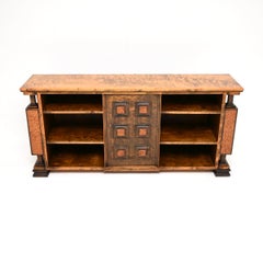 Schwedischer Art-déco-Schrank bzw. Bücherschrank aus satinierter Birke und Nussbaum