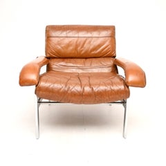 Fauteuil vintage en cuir et chrome de la marque Pieff