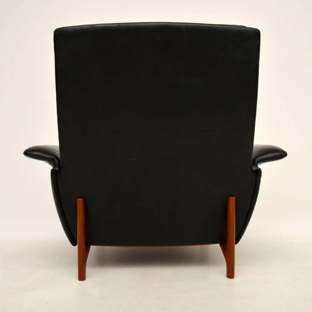 Danish Leather and Teak 'Eve' Armchair, Ib Kofod Larsen for Mogens Kold Vintage 5