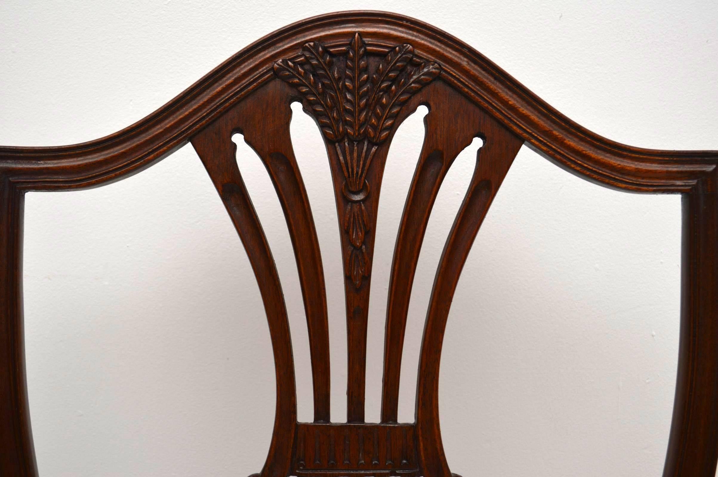 Set of Eight Antique Georgian Style Mahogany Dining Chairs 2