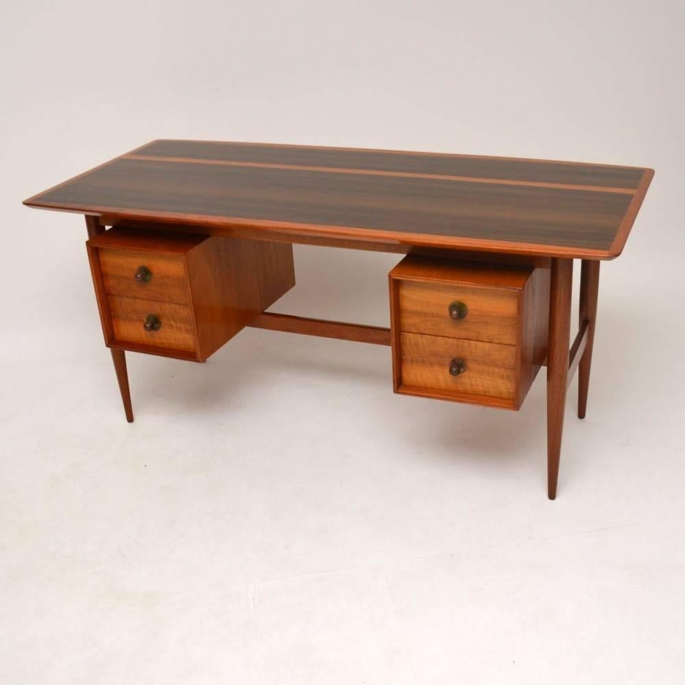 Retro Walnut Free Standing Desk Vintage, 1950s In Excellent Condition In London, GB