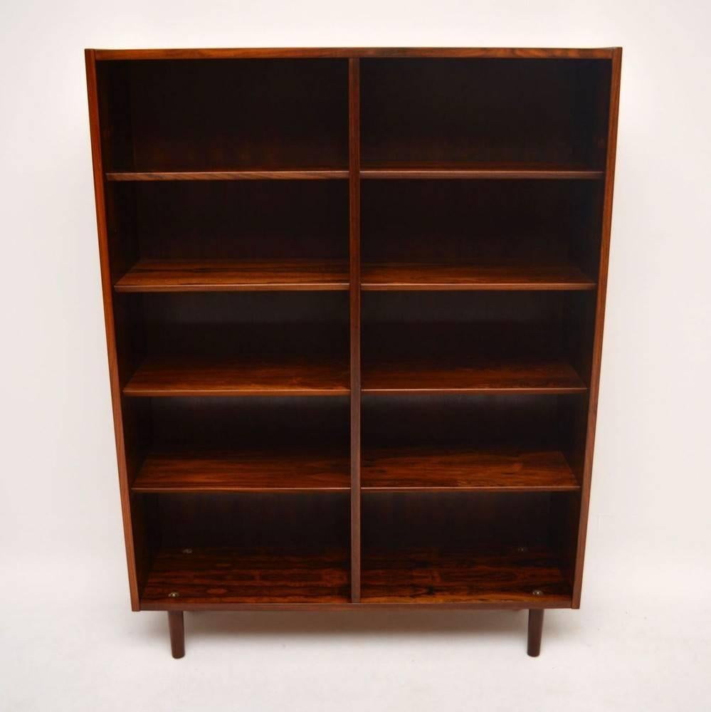 Danish Rosewood Open Bookcase by Poul Hundevad In Excellent Condition In London, GB