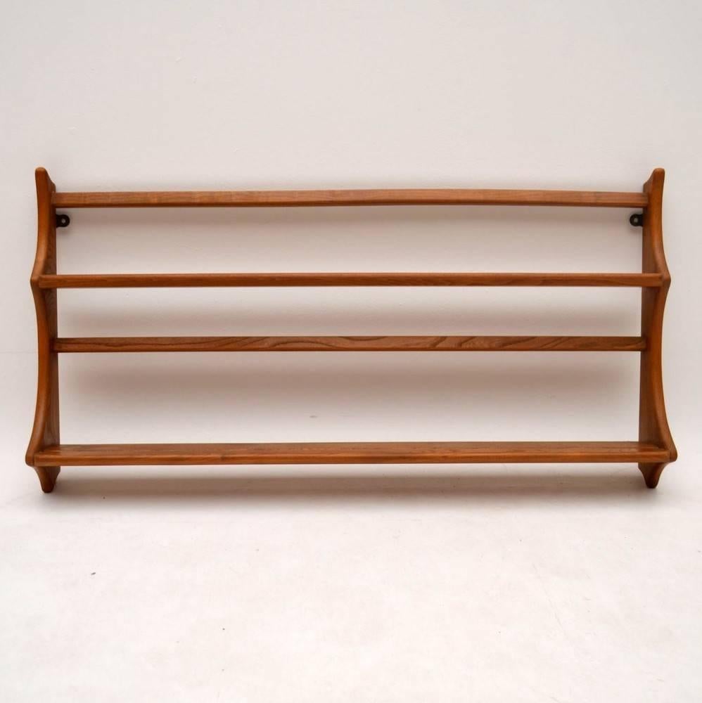 Mid-20th Century Pair of Retro Solid Elm Hanging Bookshelves or Plate Racks by Ercol Vintage