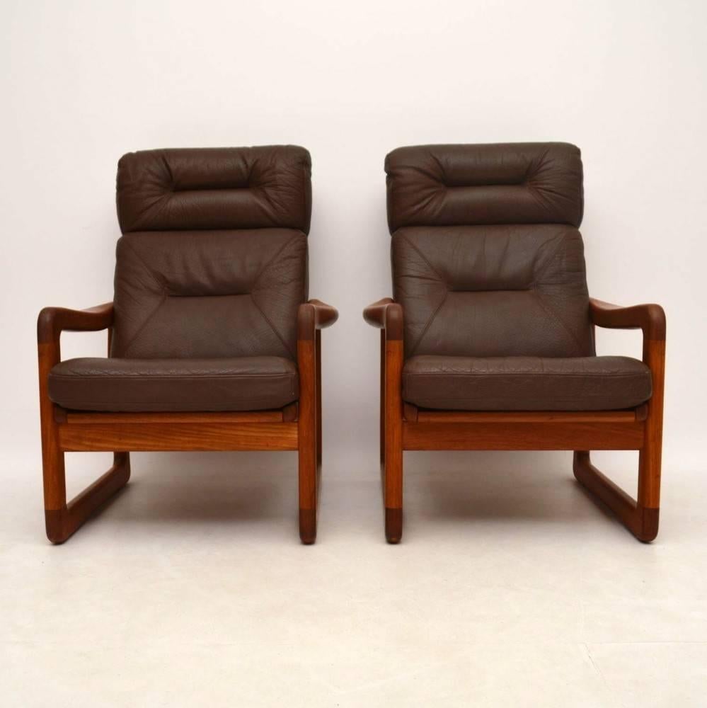 Pair of Danish Retro Teak and Leather Armchairs, Vintage, 1970s In Excellent Condition In London, GB
