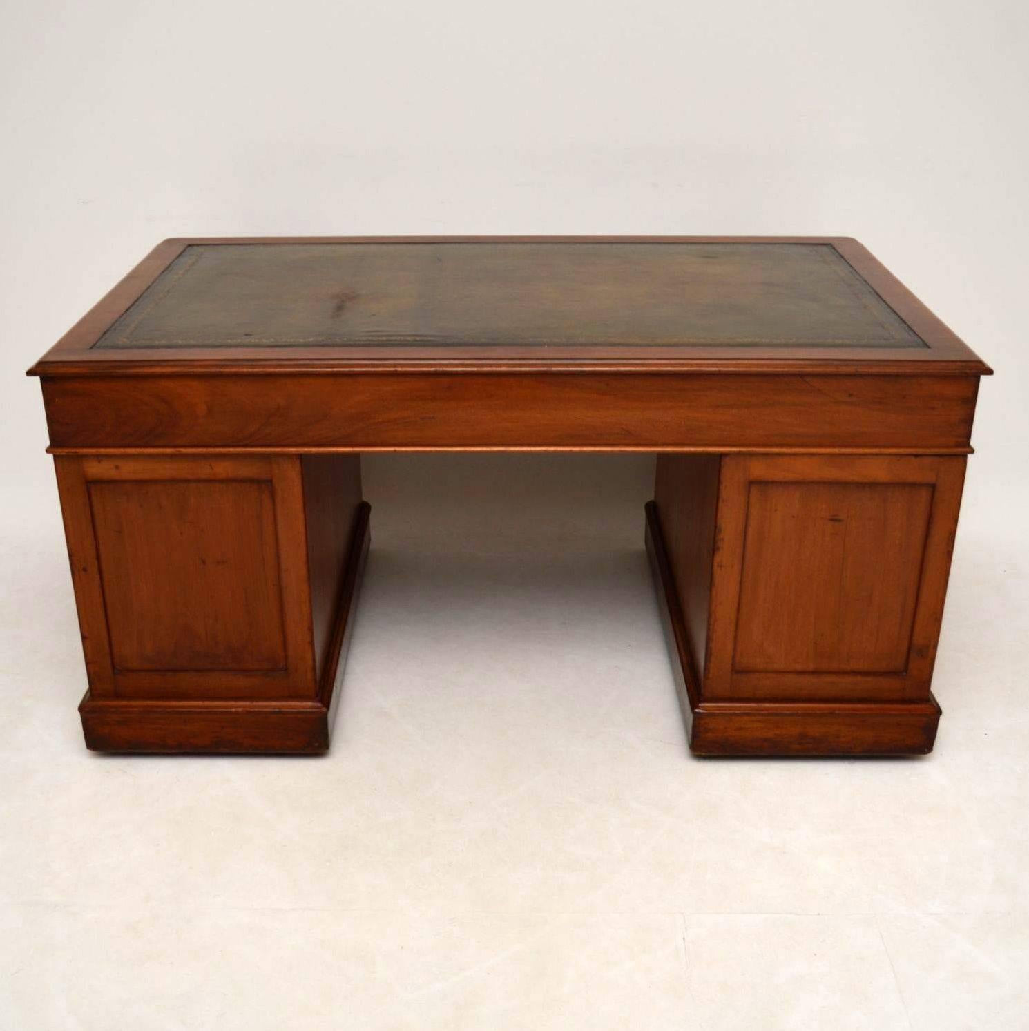 Large Antique Victorian Mahogany Pedestal Desk 4