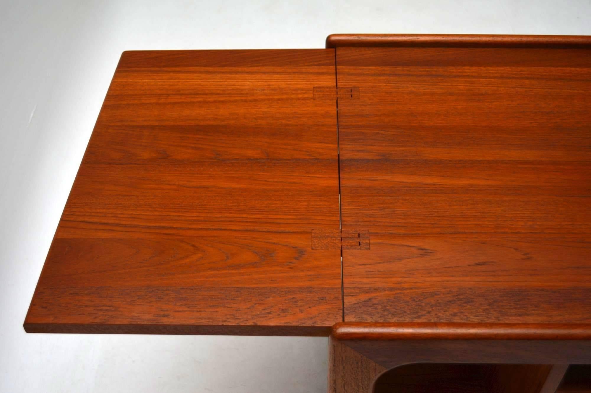 Danish Teak Retro Drinks Trolley Vintage 4