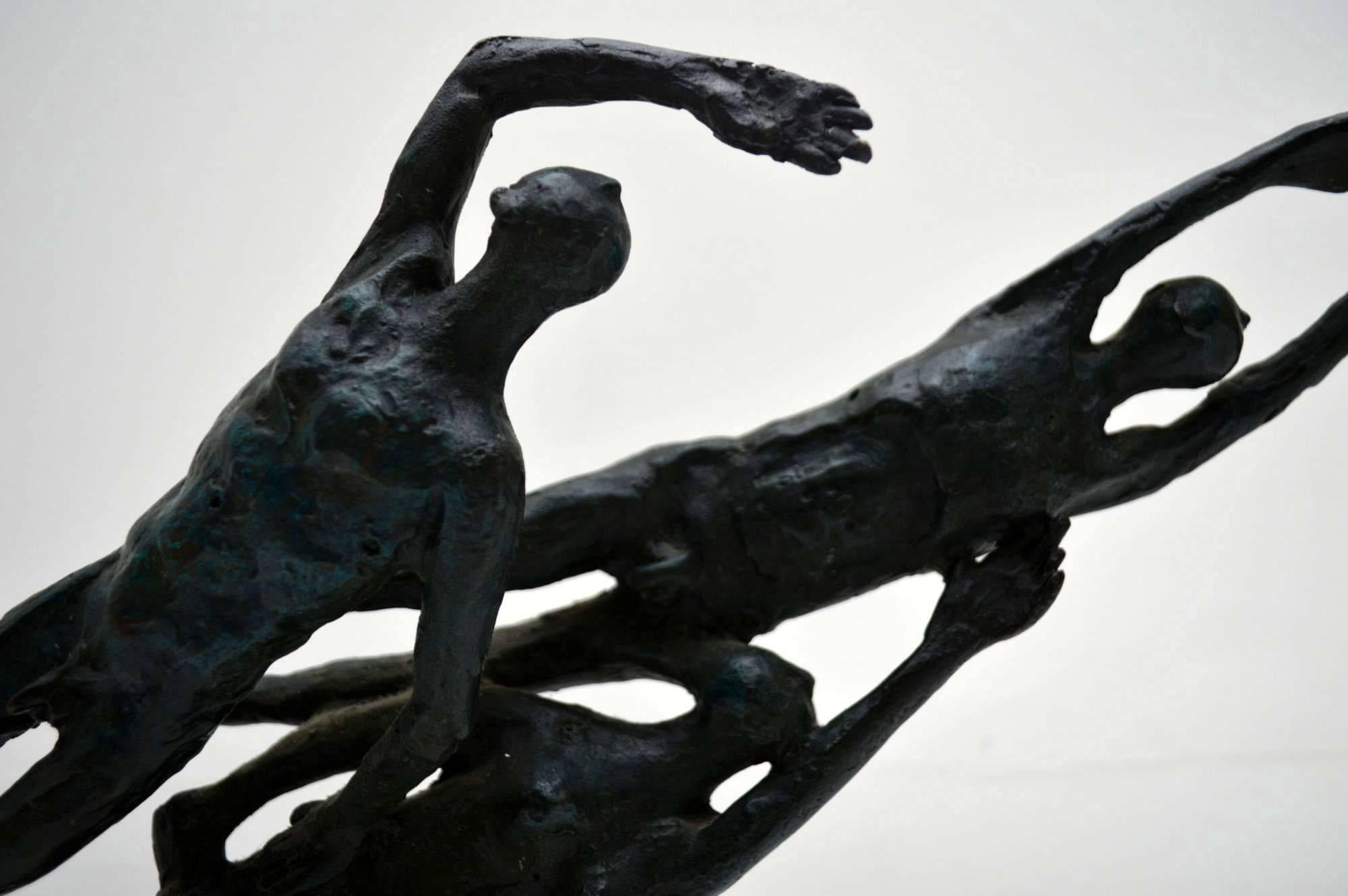 Antique or Mid-Century Bronze Sculpture of Swimmers In Excellent Condition In London, GB
