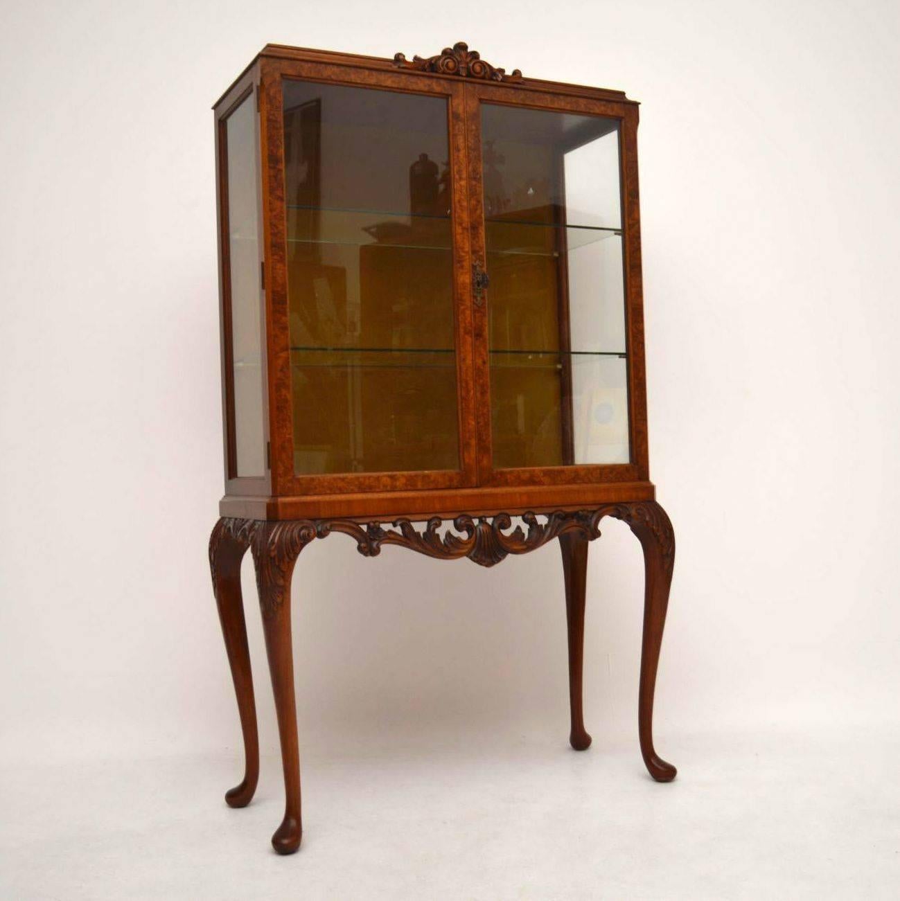 Early 20th Century Antique Burr Walnut Display Cabinet