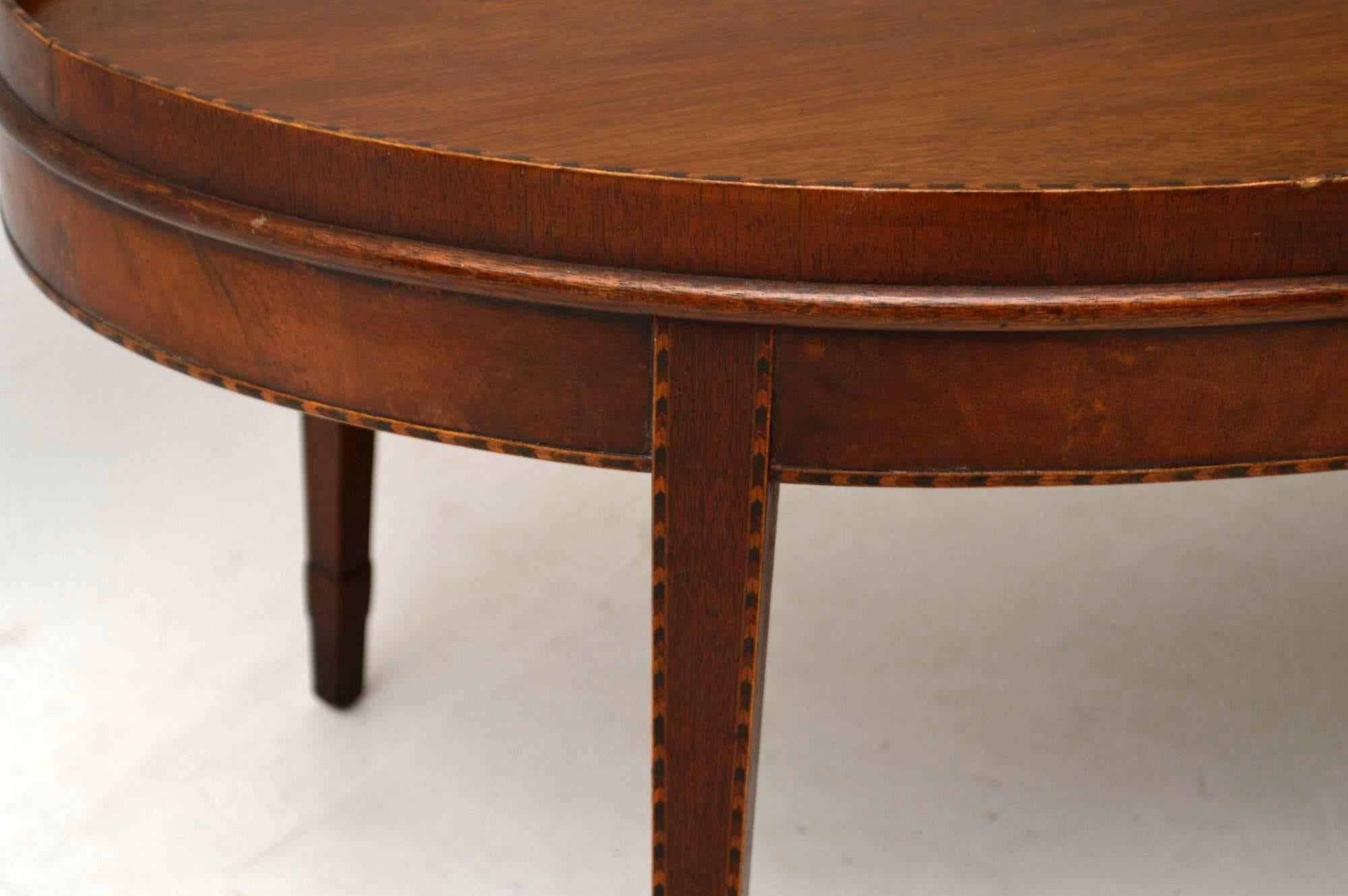 Early 20th Century Antique Inlaid Mahogany Coffee Table
